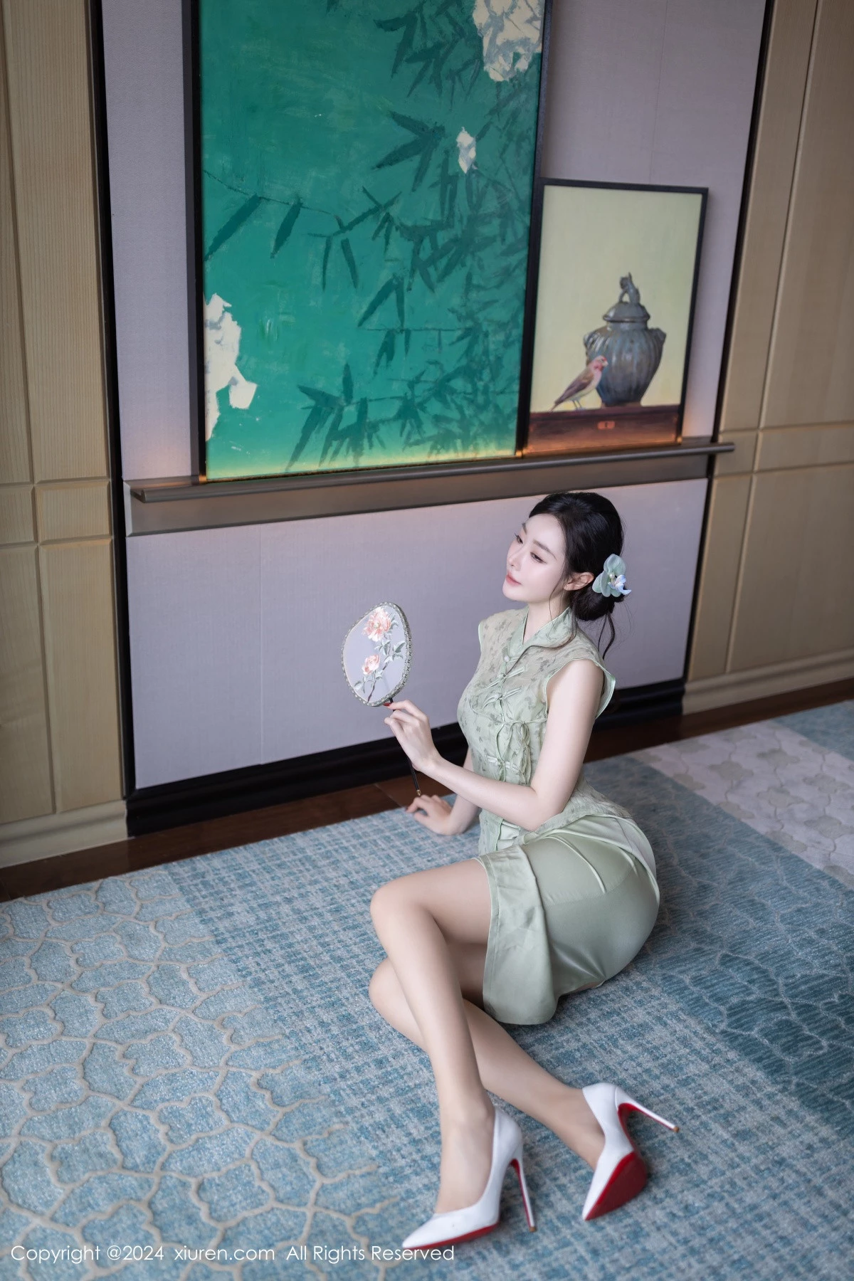 秀人集.com_[XiuRen秀人网]No.9124_模特小逗逗性感浅色古风服饰配超薄无内肉丝秀曼妙身材诱惑写真81P