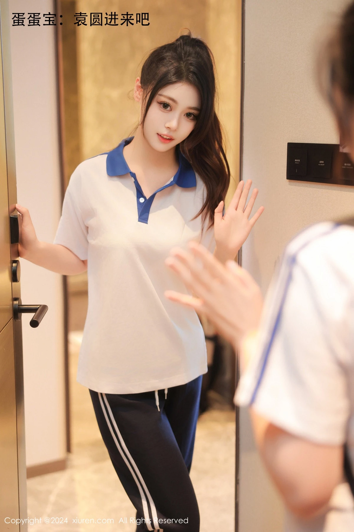 秀人集.com_[XiuRen秀人网]No.9119_模特合集蛋蛋宝＆袁圆性感学妹运动制服秀完美身材诱惑写真80P