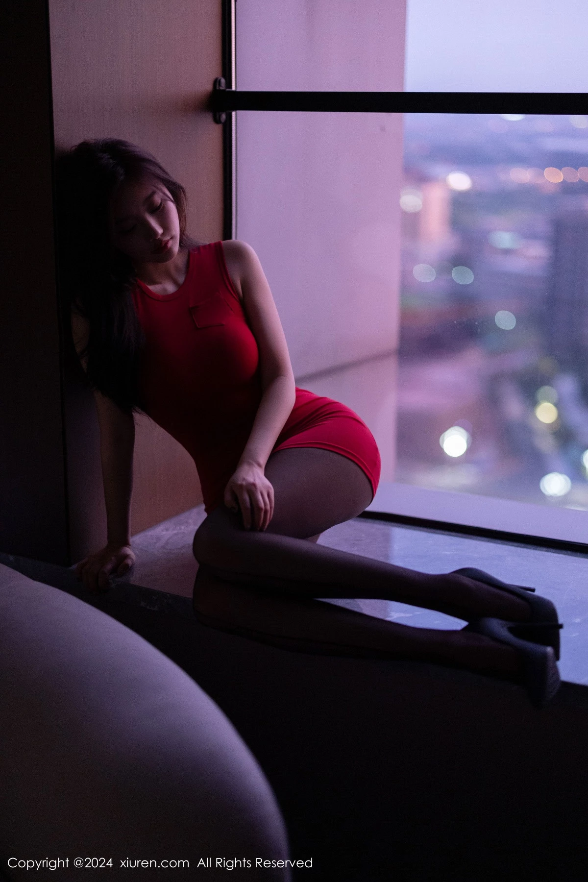 秀人集.com_[XiuRen秀人网]No.9123_女神杨晨晨Yome红色连衣短裙+红色情趣服饰秀丰腴身材诱惑写真83P