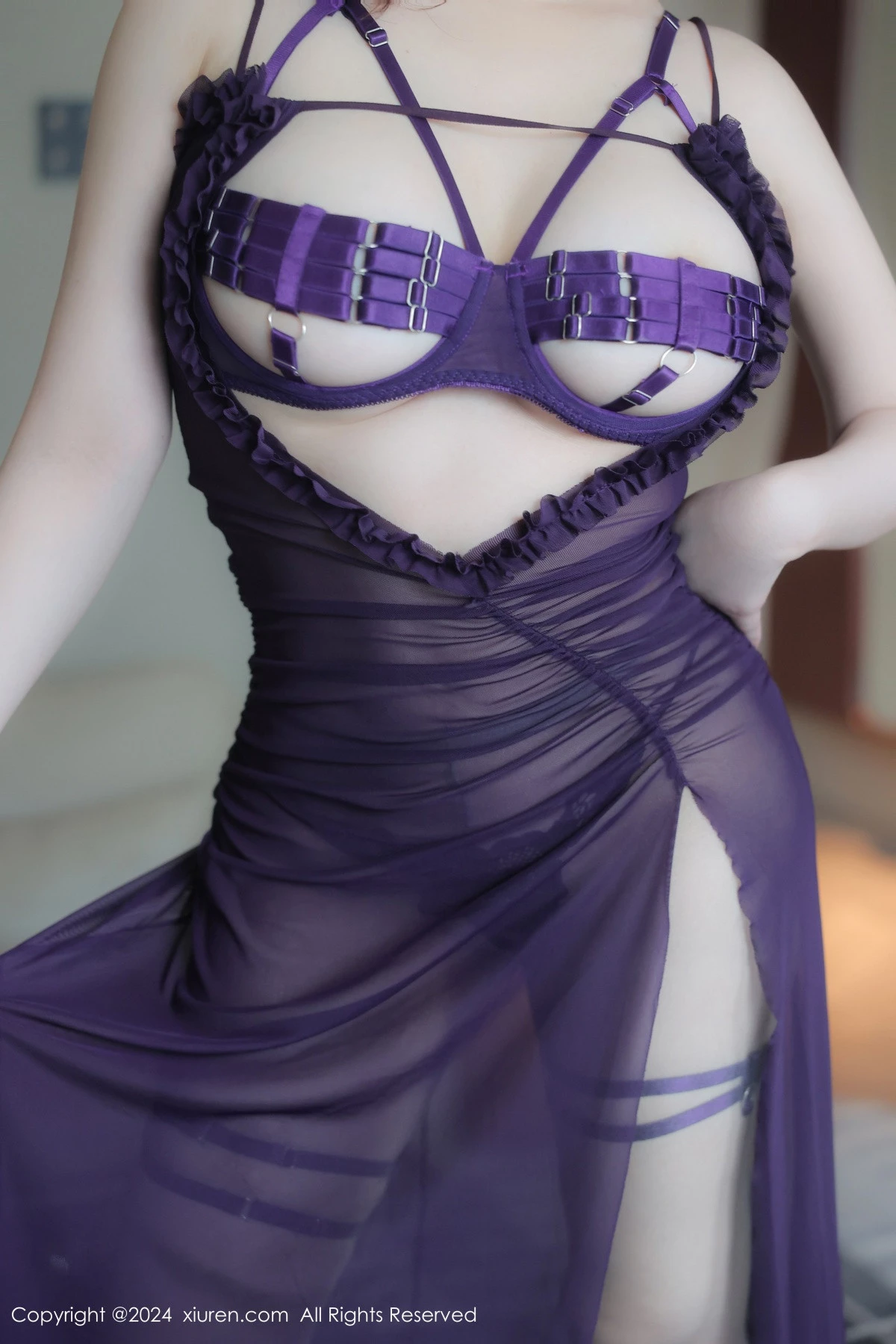 秀人集.com_[XiuRen秀人网]No.9148_模特麻布学妹性感紫色情趣服饰配灰色丝袜秀凹凸身材诱惑写真86P