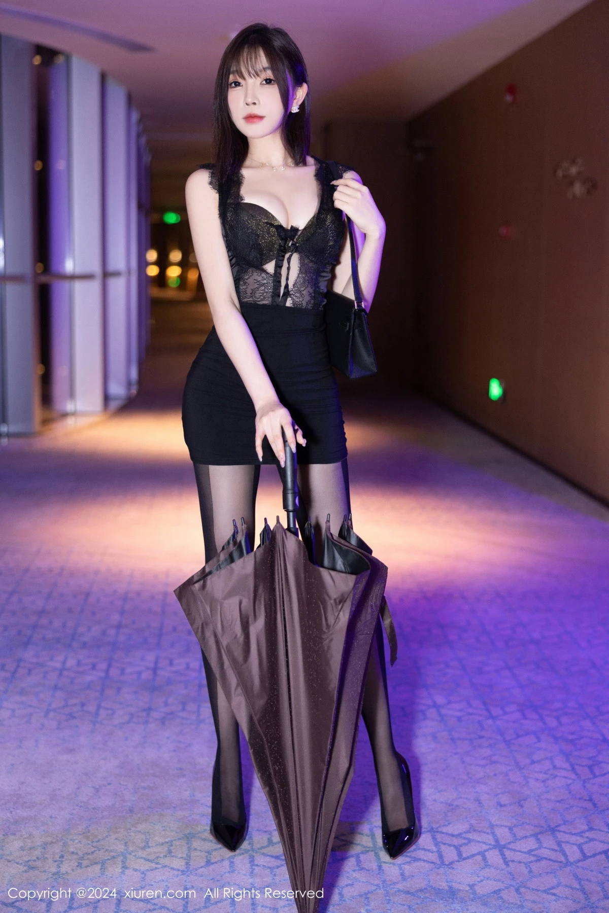 秀人集.com_[XiuRen秀人网]No.9157_女神徐莉芝Booty性感黑色连衣裙露黑色内衣配超薄黑丝魅惑写真86P