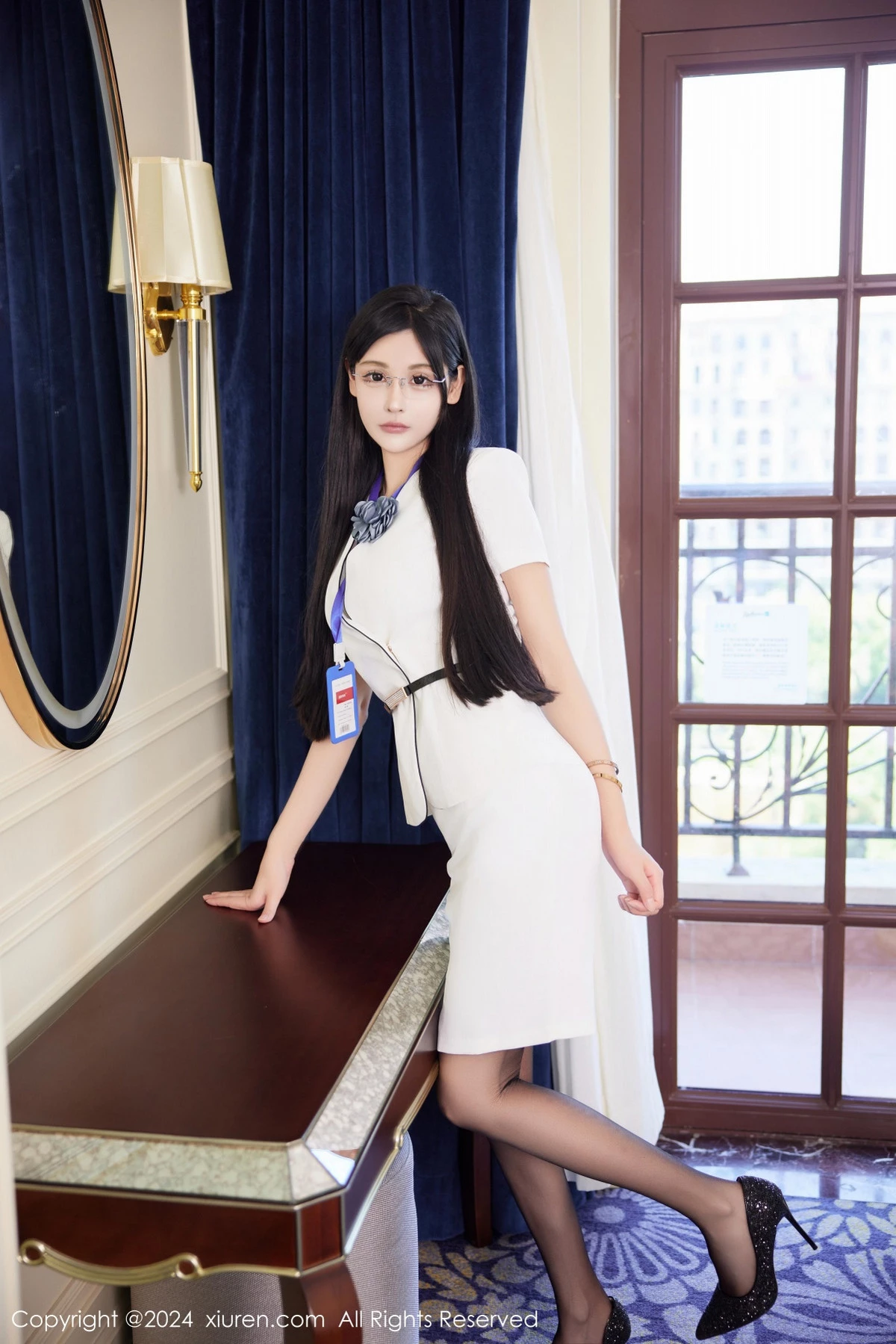 秀人集.com_[XiuRen秀人网]No.9049_模特智恩baby私房性感黑色内衣配黑丝吊袜秀丰腴美臀诱惑写真70P