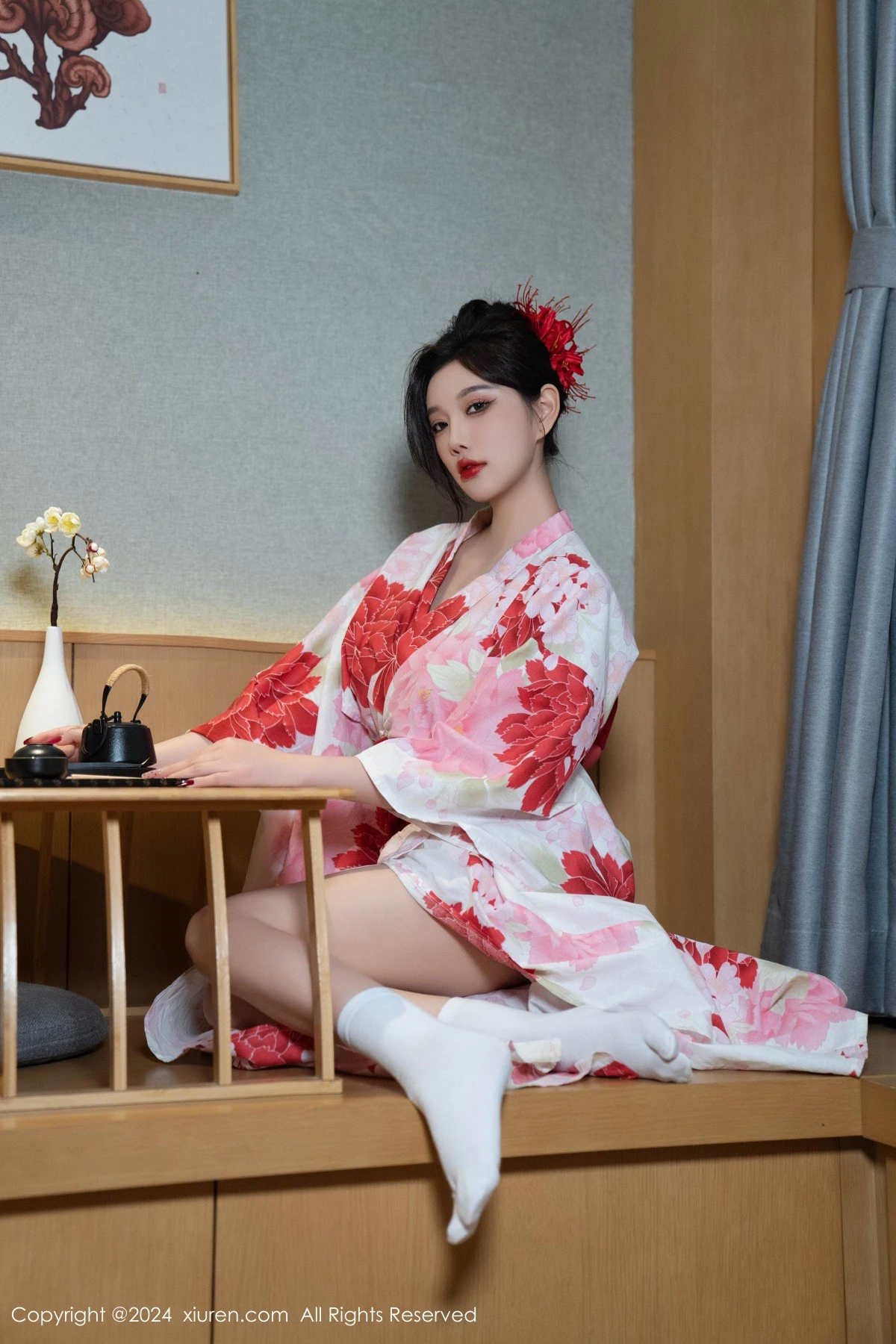 秀人集.com_[XiuRen秀人网]No.9208_女神杨晨晨性感红色花朵服饰露红色情趣内衣秀丰腴身材诱惑写真96P