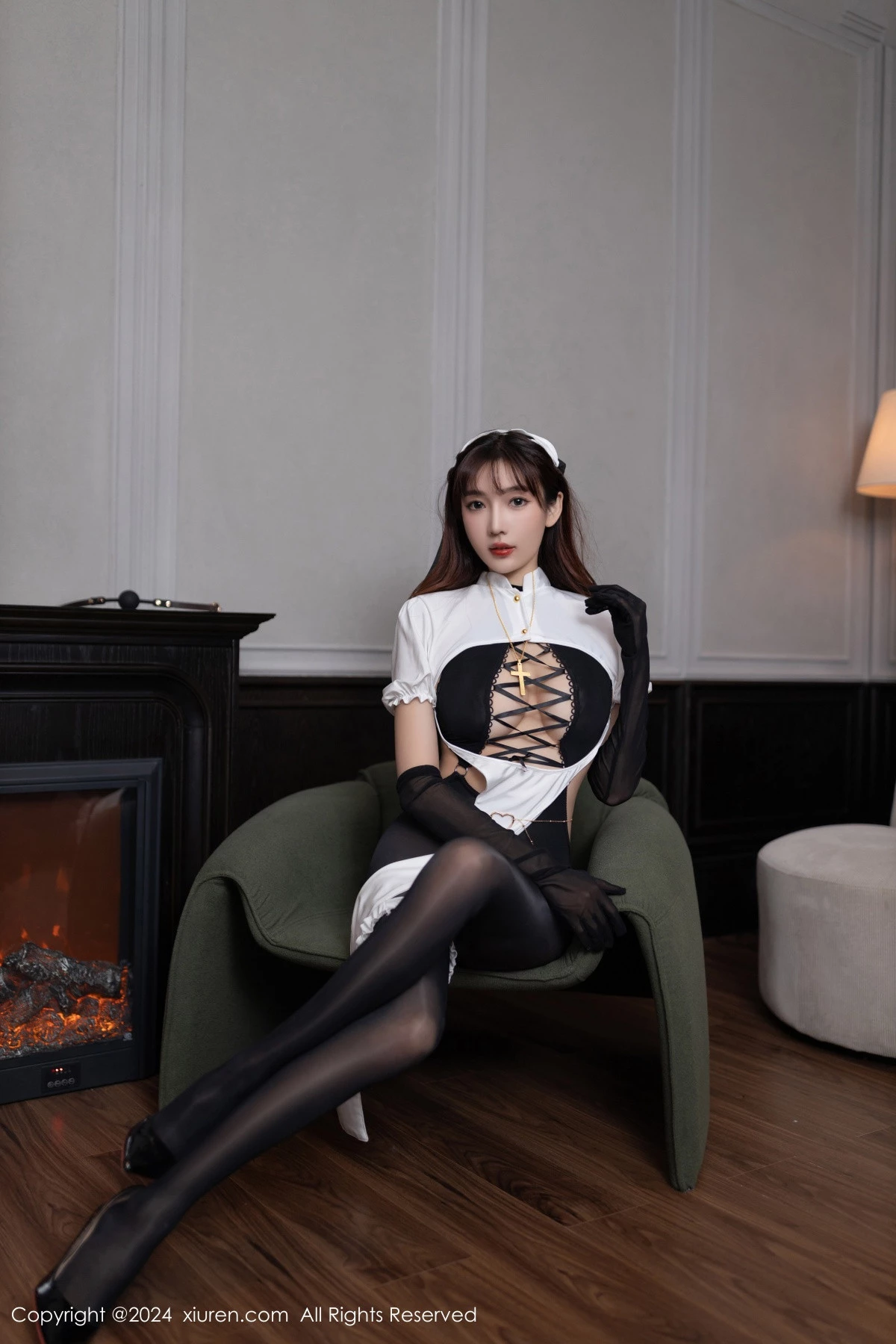 秀人集.com_[XiuRen秀人网]No.9216_模特陆萱萱性感黑白修女服饰配超薄连体黑丝秀完美身材诱惑写真77P