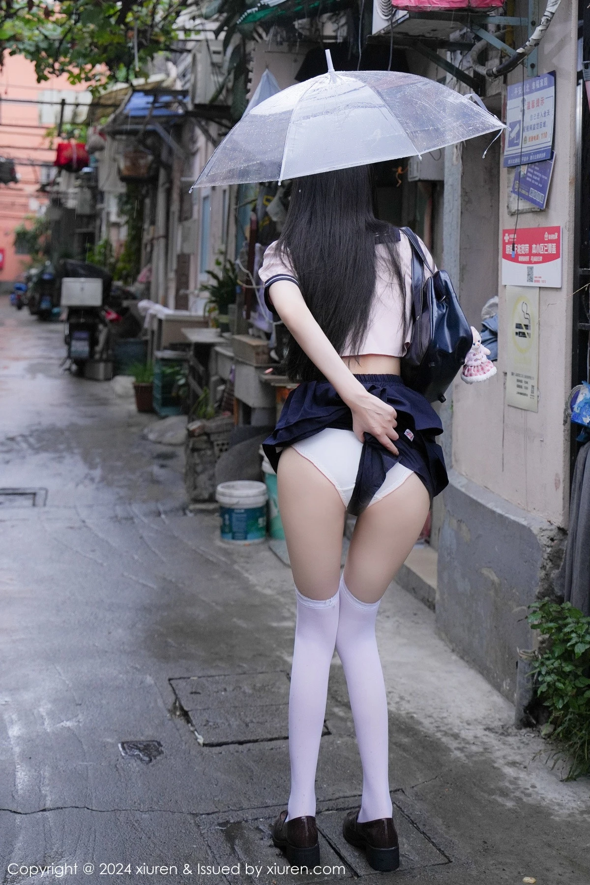 秀人集.com_[XiuRen秀人网]No.9224_模特Erikaki性感粉色JK制服配白色丝袜秀翘臀美腿撩人诱惑写真84P