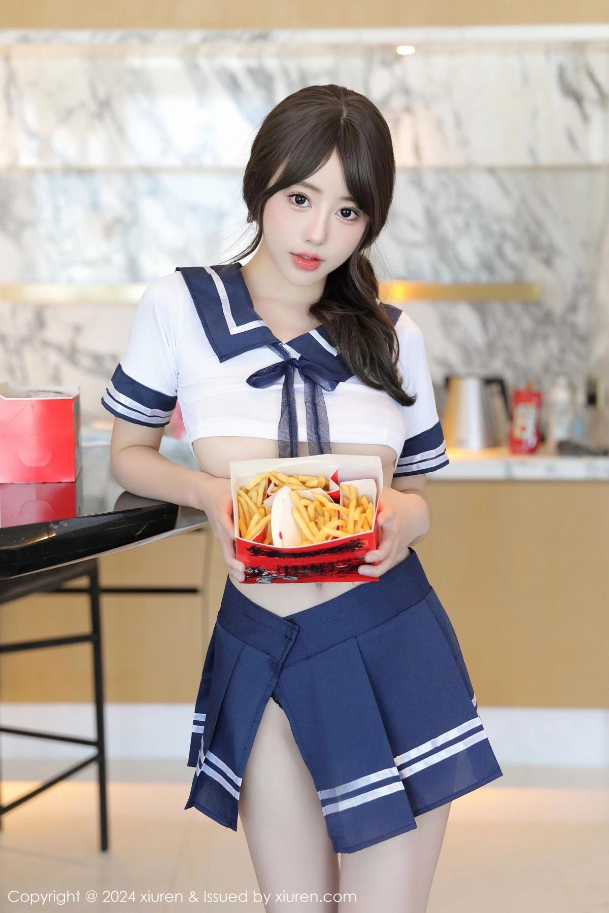 秀人集.com_[XiuRen秀人网]No.9238_模特桃妖夭性感白色学妹制服配黑丝网袜秀娇美身段完美诱惑写真71P