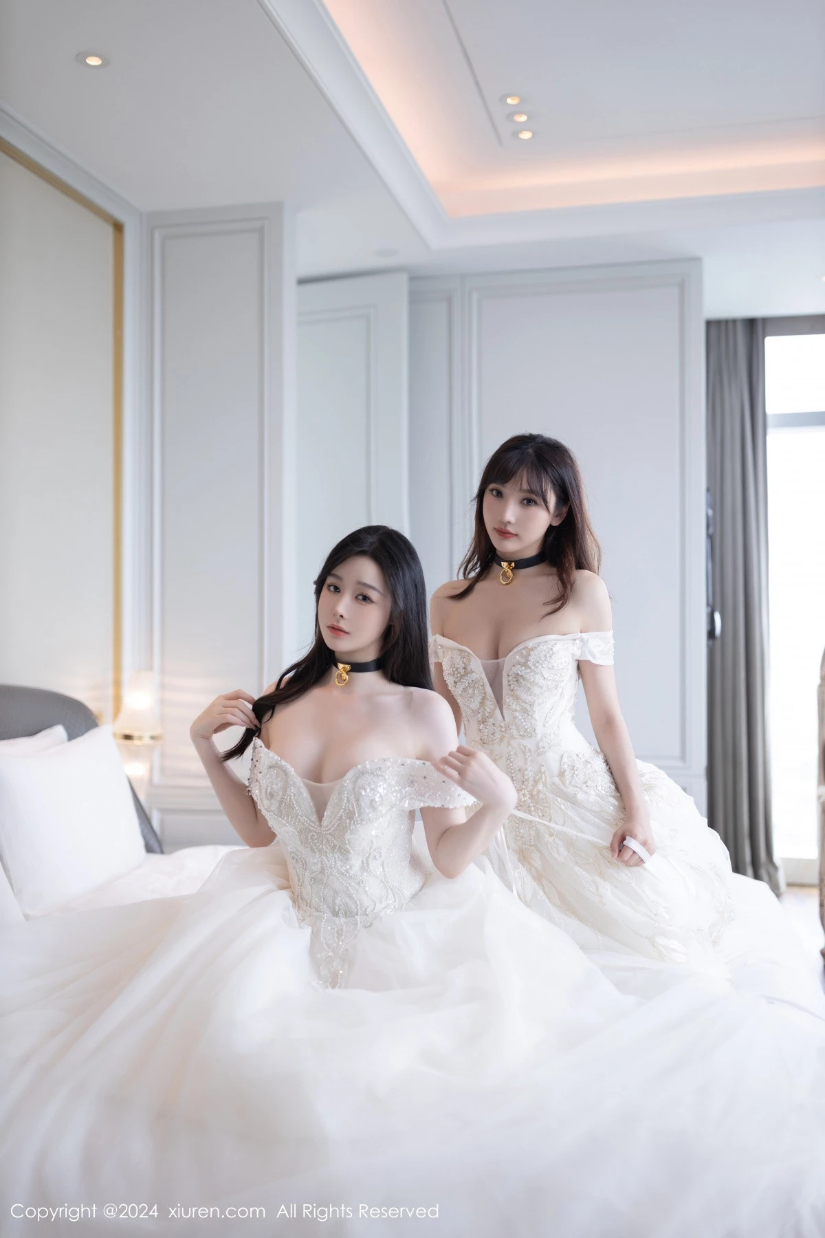 秀人集.com_[XiuRen秀人网]No.9240_模特合集女神小逗逗＆陆萱萱性感白色内衣秀完美身材诱惑写真80P