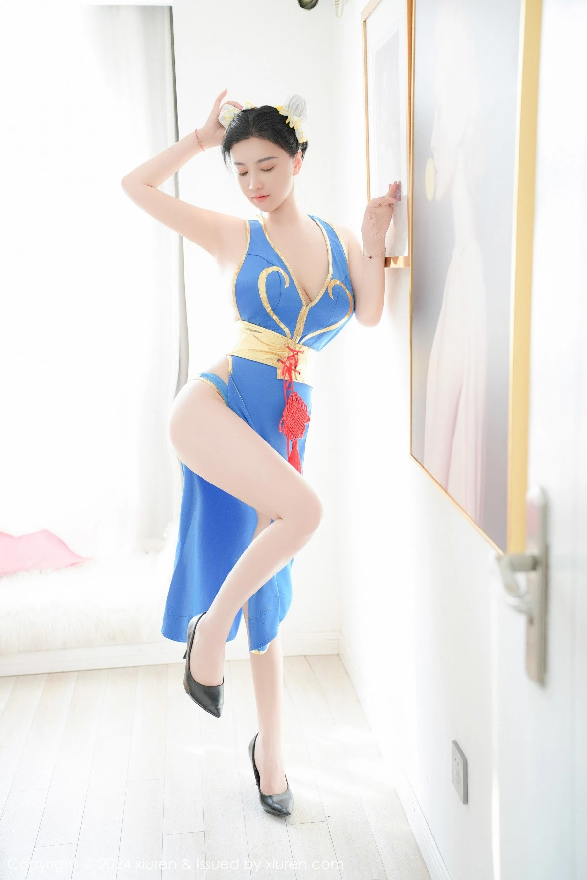 秀人集.com_[XiuRen秀人网]No.9252_模特雅茹老师性感蓝色COSPLAY服饰秀白嫩柔美身姿诱惑写真61P