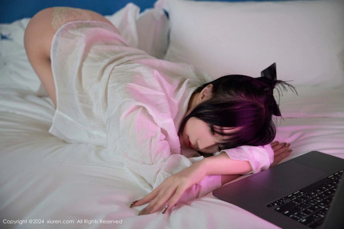 秀人集.com_[XiuRen秀人网]No.9274_模特玥儿玥er浴室性感白色衬衫配白色丝袜秀曼妙身姿诱惑写真75P