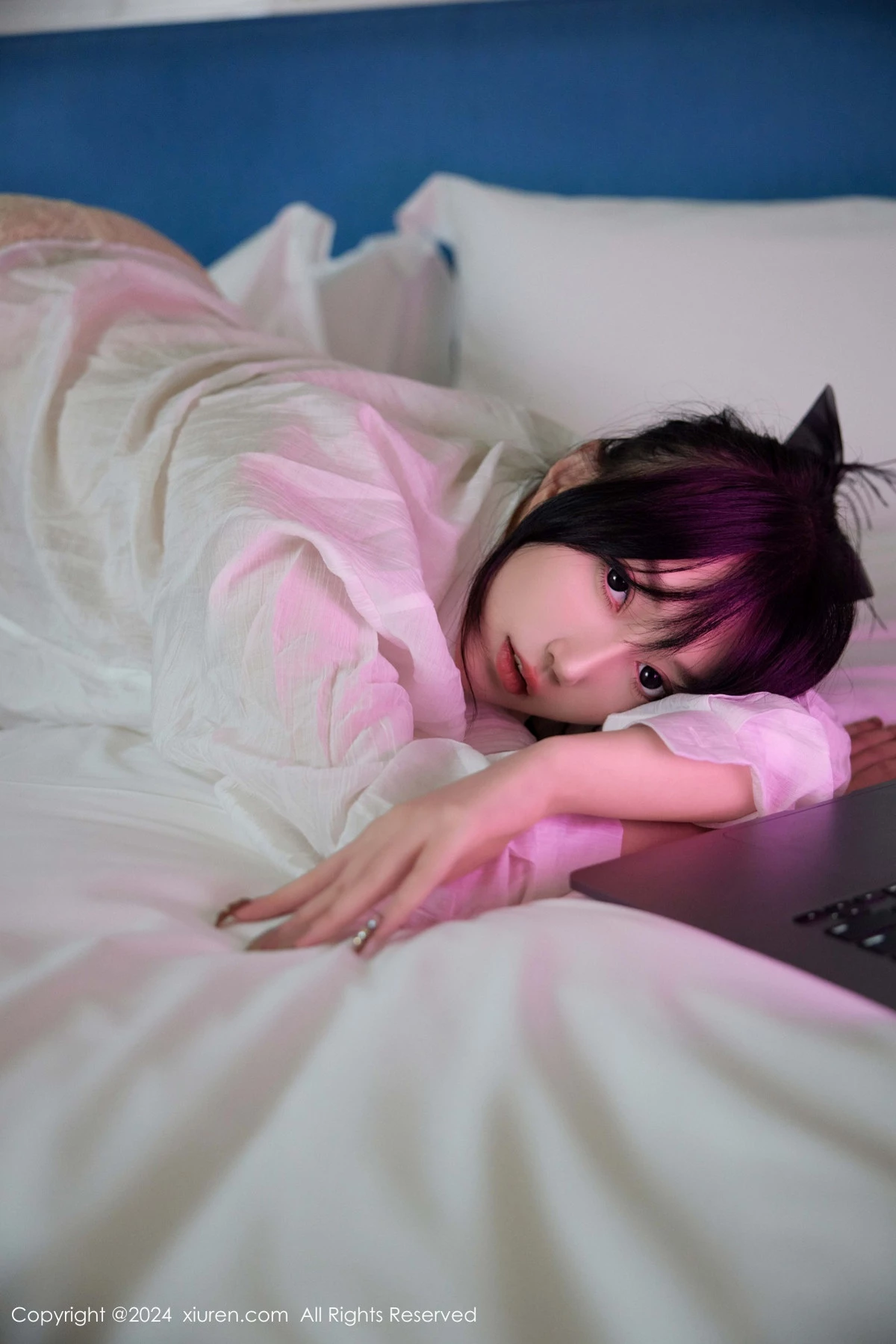 秀人集.com_[XiuRen秀人网]No.9274_模特玥儿玥er浴室性感白色衬衫配白色丝袜秀曼妙身姿诱惑写真75P