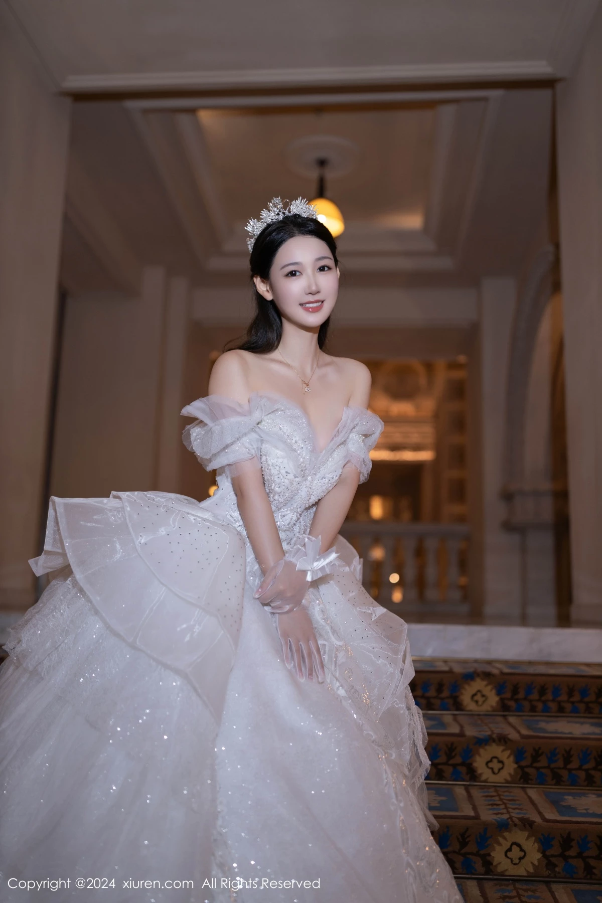 秀人集.com_[XiuRen秀人网]No.9283_模特唐安琪性感白色婚纱露白色内衣配超薄肉丝秀美腿诱惑写真86P