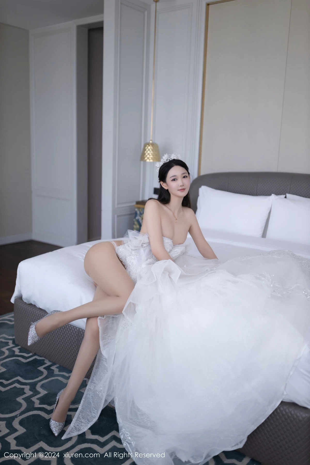 秀人集.com_[XiuRen秀人网]No.9283_模特唐安琪性感白色婚纱露白色内衣配超薄肉丝秀美腿诱惑写真86P