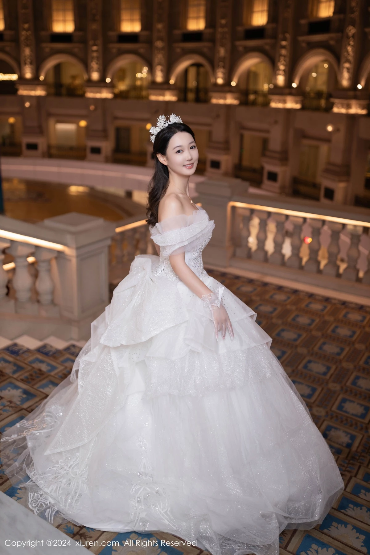 秀人集.com_[XiuRen秀人网]No.9283_模特唐安琪性感白色婚纱露白色内衣配超薄肉丝秀美腿诱惑写真86P