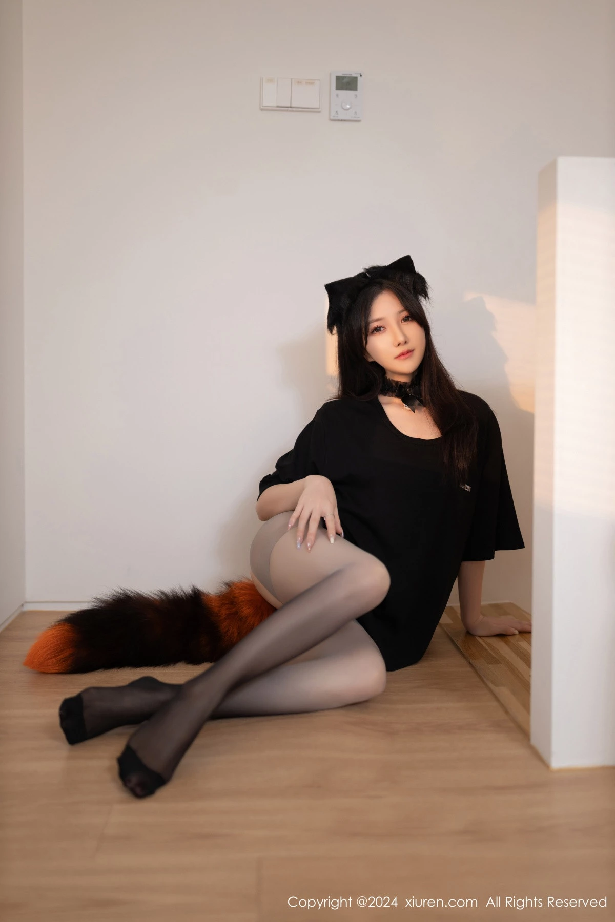 秀人集.com_[XiuRen秀人网]No.9314_模特鱼子酱Fish性感狐狸装扮露超薄黑丝秀曼妙身姿撩人诱惑写真80P