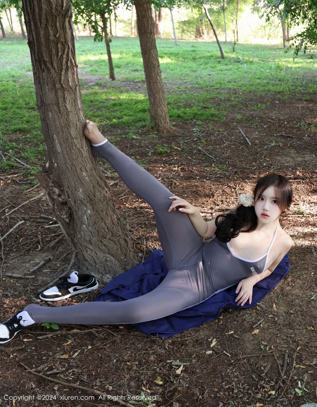 秀人集.com_[XiuRen秀人网]No.9311_模特小薯条nienie晨跑主题性感灰色运动服饰秀完美身材诱惑写真92P