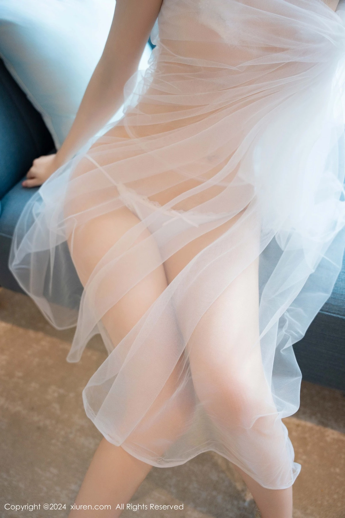 秀人集.com_[XiuRen秀人网]No.9318_模特白芷yy私房性感透明白纱露白色情趣内衣秀火辣身材诱惑写真76P