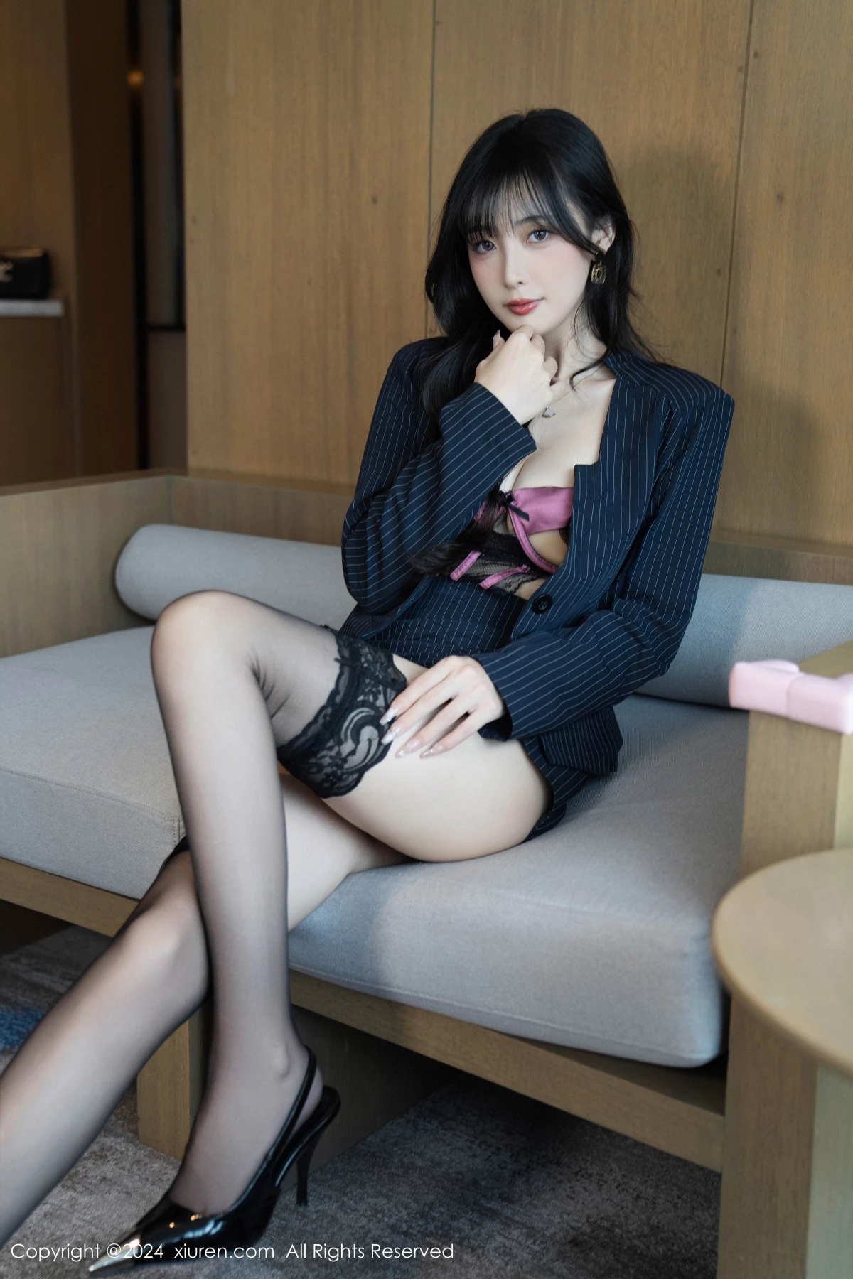 秀人集.com_[XiuRen秀人网]No.9186_模特林星阑私房性感紫色情趣内衣配黑丝袜秀曼妙身姿诱惑写真90P