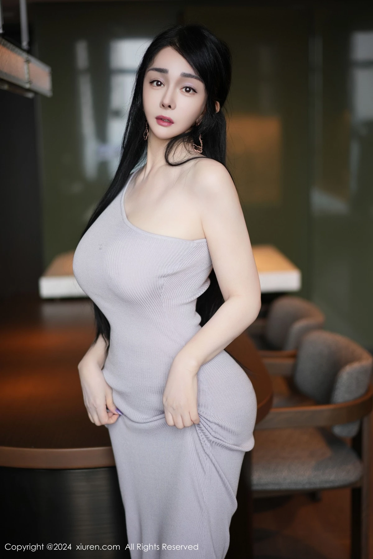 秀人集.com_[XiuRen秀人网]No.9183_模特允爾私房性感紫色连衣裙配肉色丝袜秀丰腴身材撩人诱惑写真70P