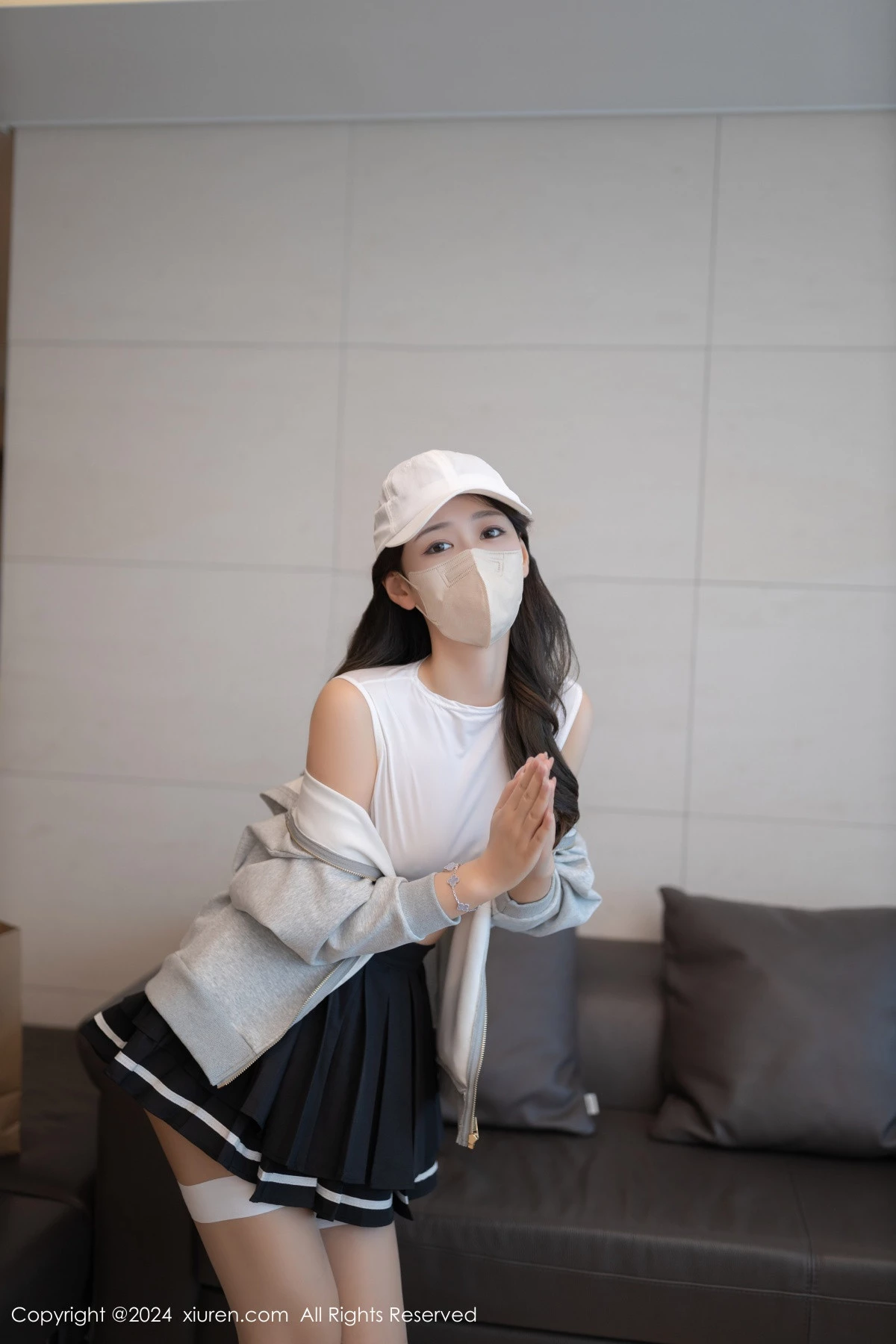 秀人集.com_[XiuRen秀人网]No.9196_模特唐安琪性感灰色外套露白内衣配超薄肉丝秀曼妙身姿诱惑写真87P