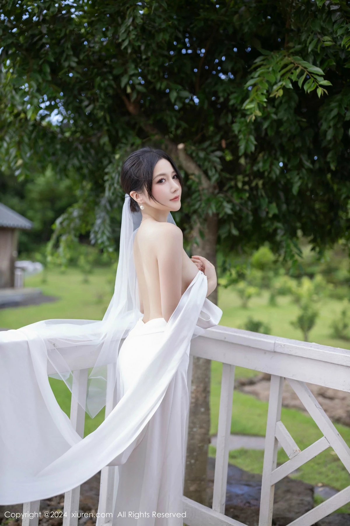 秀人集.com_[XiuRen秀人网]No.9387_模特鱼子酱Fish婚礼主题性感白色婚纱配白丝袜秀曼妙身姿诱惑写真81P