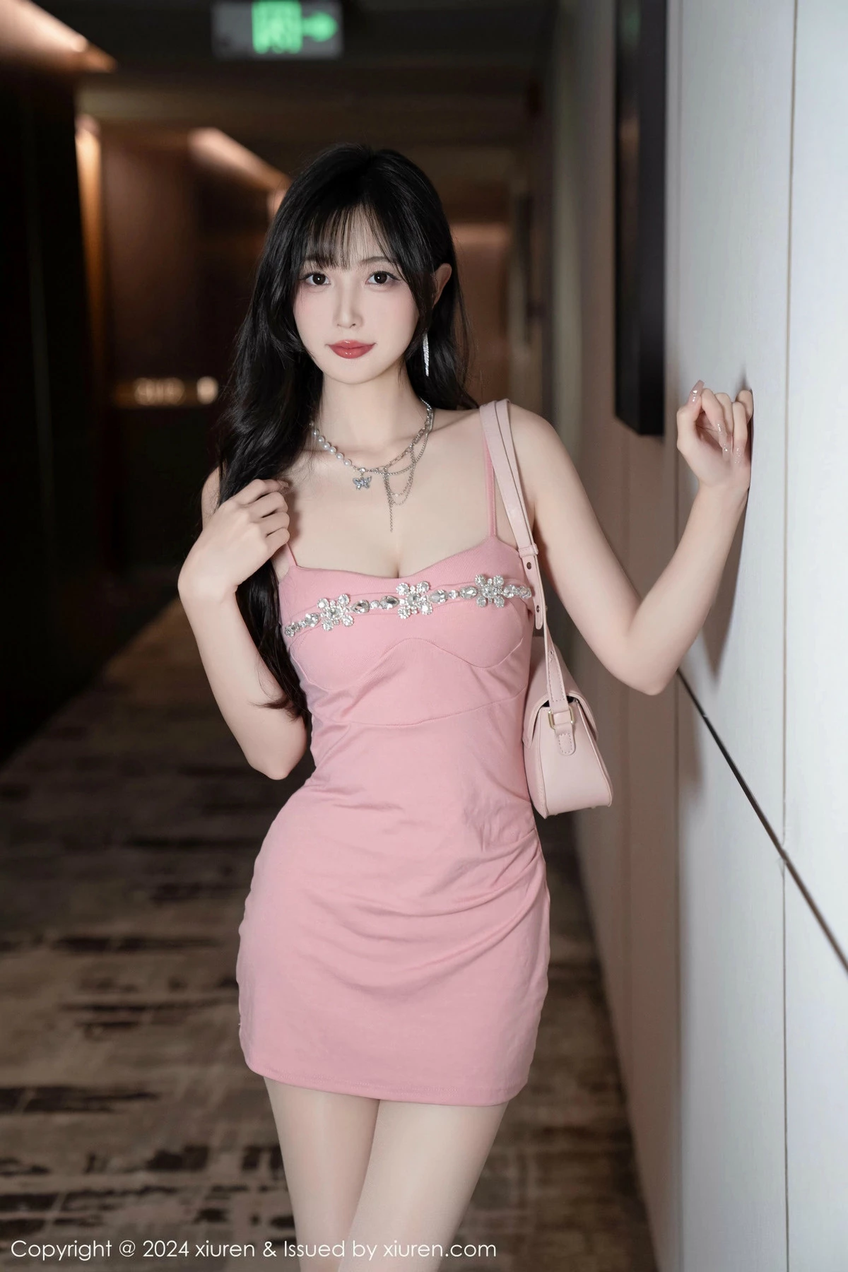 秀人集.com_[XiuRen秀人网]No.9380_模特林星阑性感粉色吊带裙+兔子装情趣内衣秀曼妙身姿诱惑写真107P