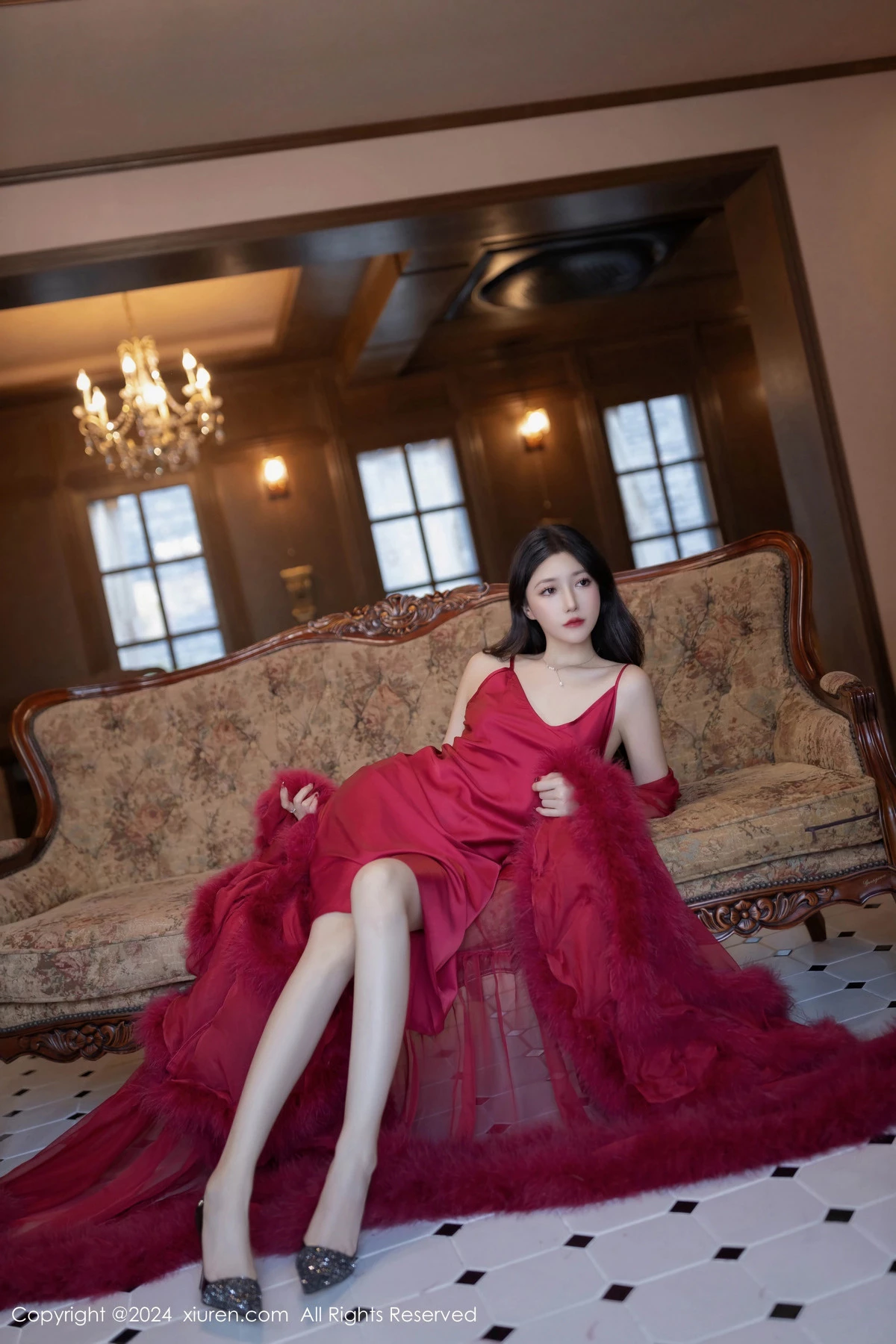 秀人集.com_[XiuRen秀人网]No.9422_模特鱼子酱Fish红玫瑰主题红色吊带连衣裙秀曼妙身姿迷人诱惑写真80P