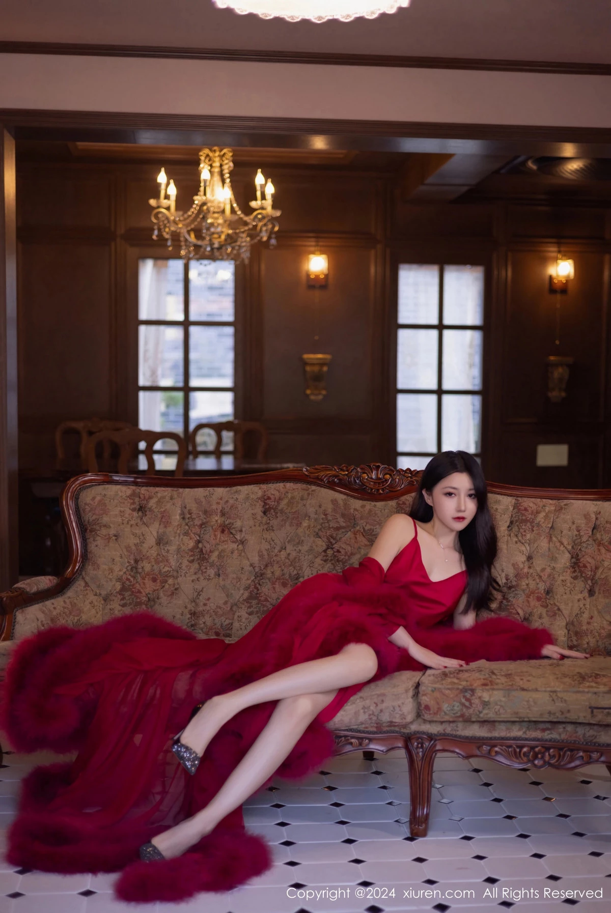 秀人集.com_[XiuRen秀人网]No.9422_模特鱼子酱Fish红玫瑰主题红色吊带连衣裙秀曼妙身姿迷人诱惑写真80P