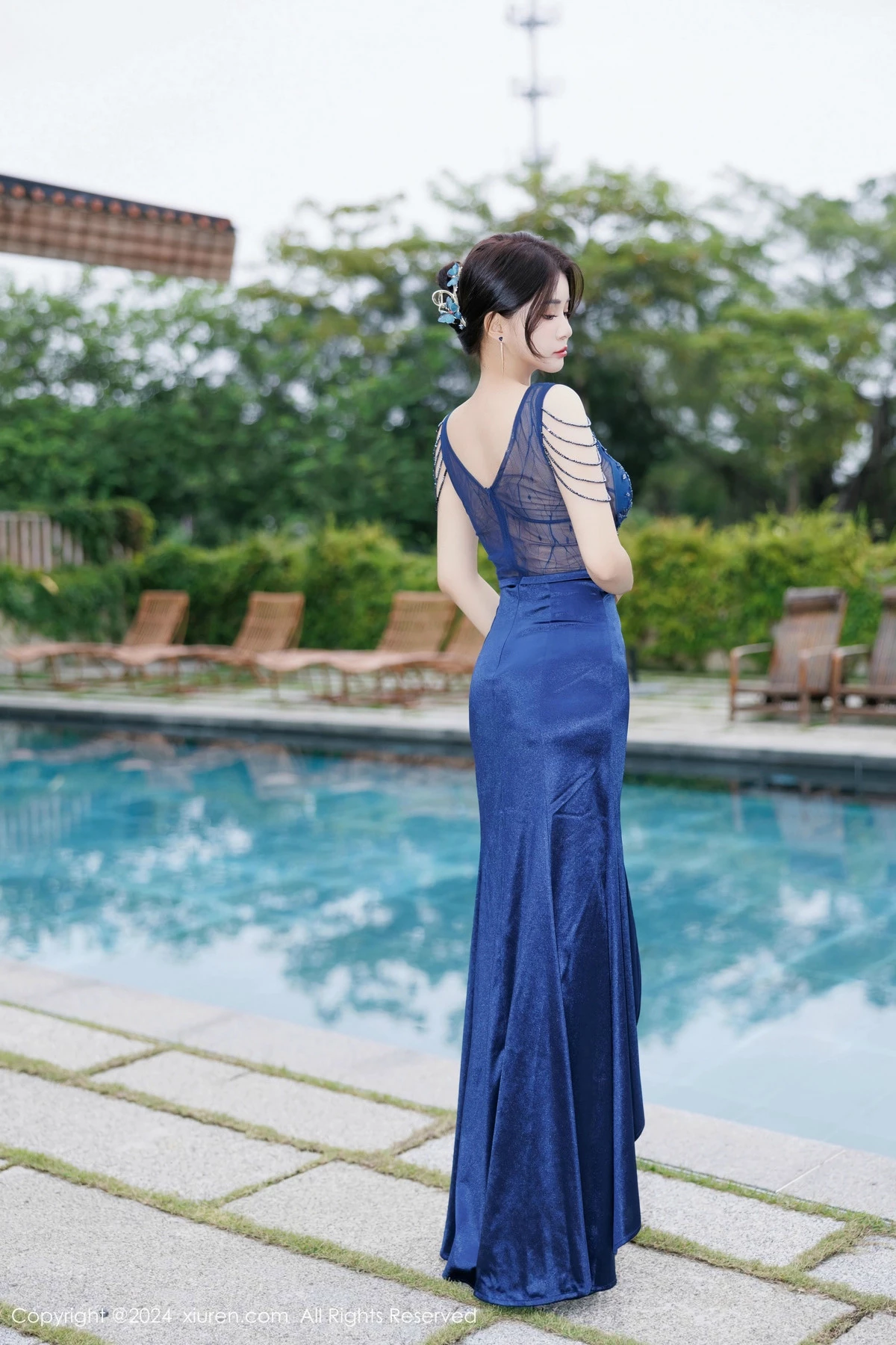 秀人集.com_[XiuRen秀人网]No.9435_模特凯竹Quinn性感蓝色连衣长裙露蓝色内衣秀丰腴身材诱惑写真82P
