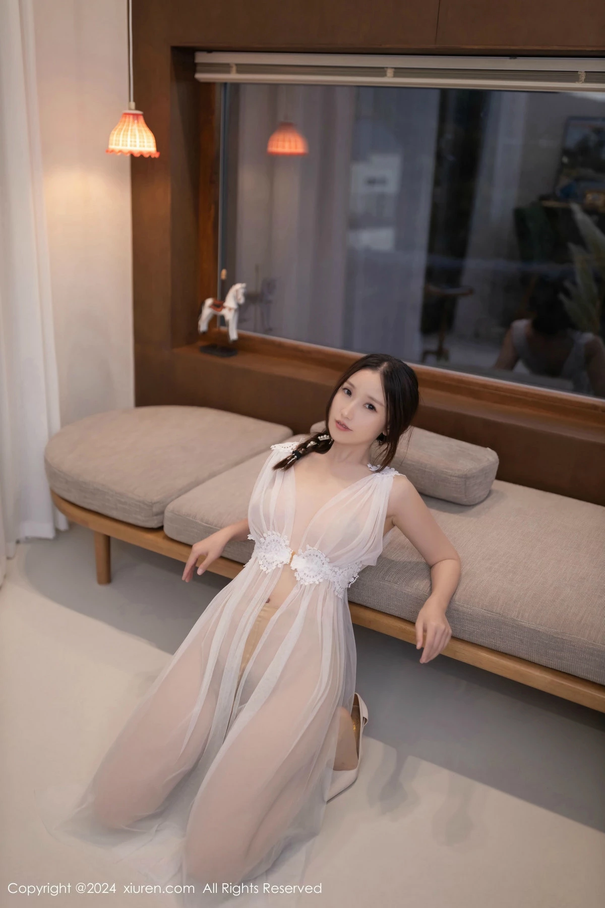 秀人集.com_[XiuRen秀人网]No.9442_模特杏子Yada性感白色薄纱轻透服饰配肉丝袜秀曼妙身姿诱惑写真82P