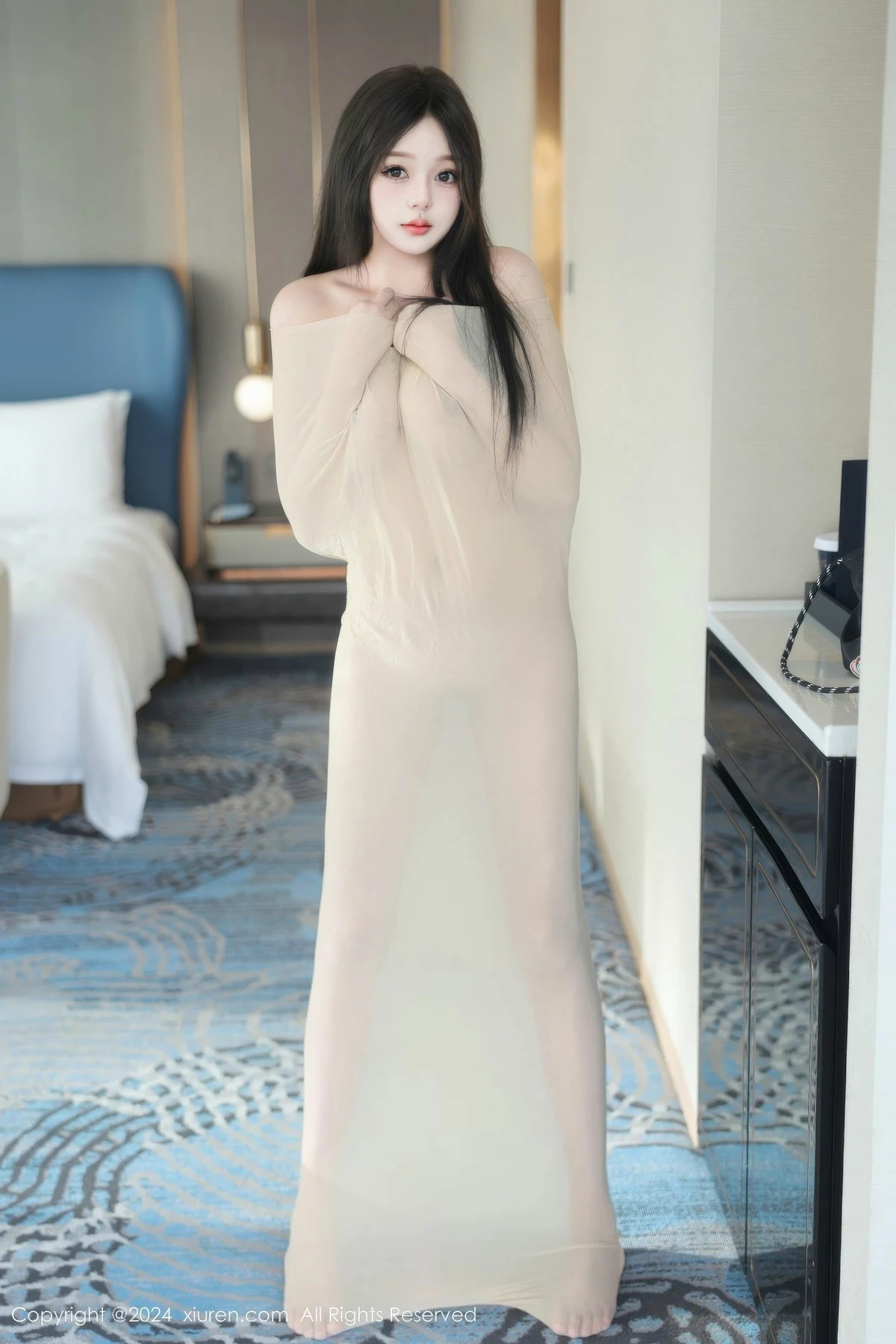 秀人集.com_[XiuRen秀人网]No.9337_模特柚柚小奶瓶私房性感肉色连体丝袜真空秀凹凸身材诱惑写真72P