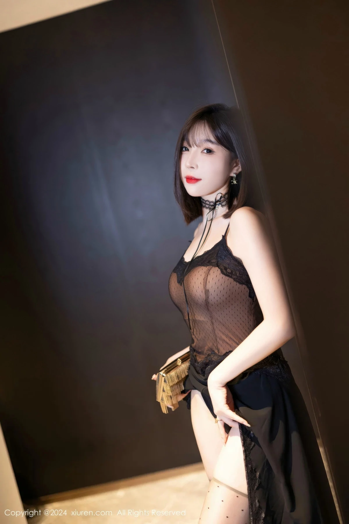 秀人集.com_[XiuRen秀人网]No.9339_女神徐莉芝Booty性感黑色连衣裙+黑色连体网袜秀美腿诱惑写真82P