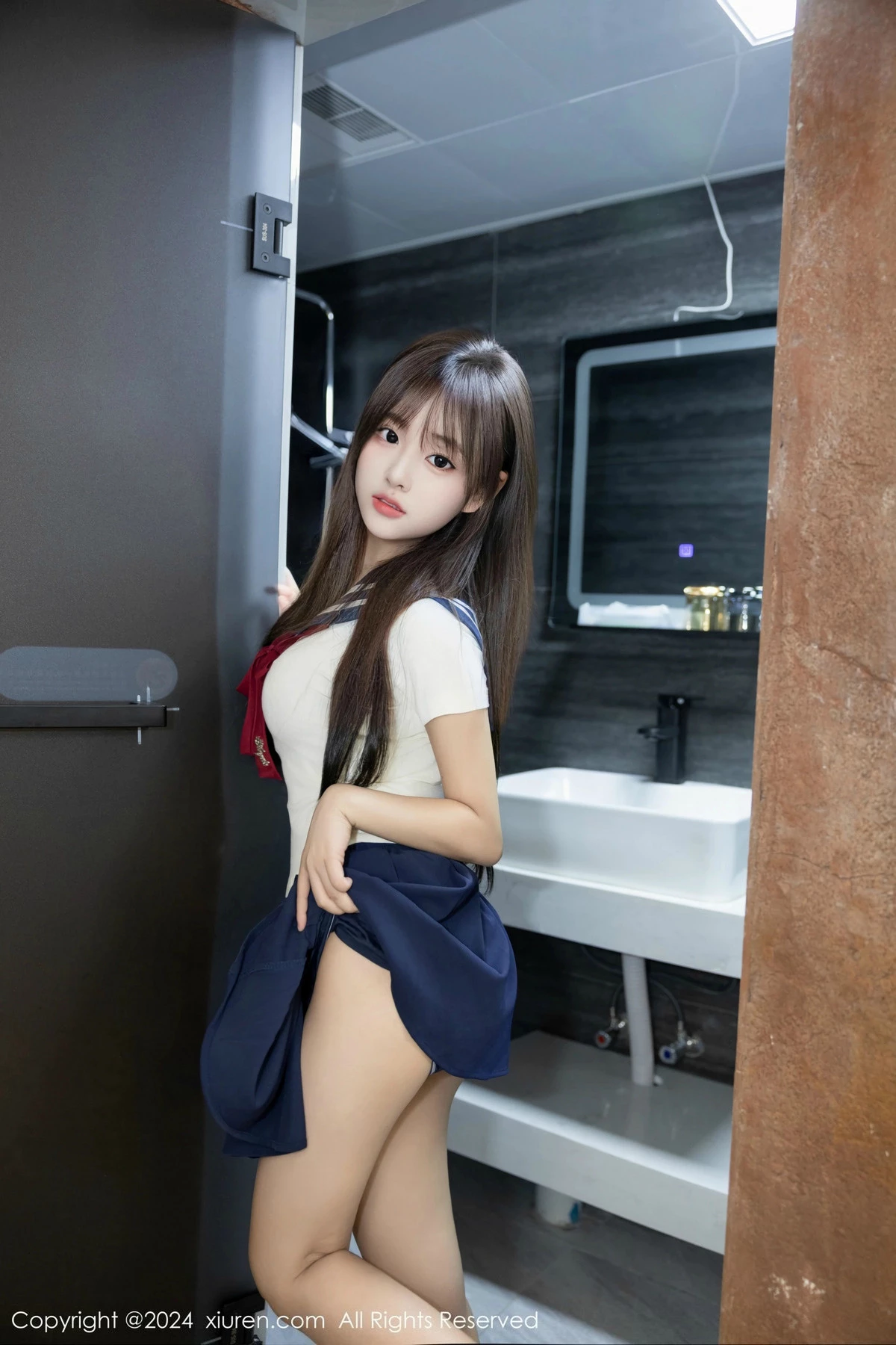 秀人集.com_[XiuRen秀人网]No.9514_模特叶初雪性感白色情趣制服露白色内衣秀完美身材撩人诱惑写真68P