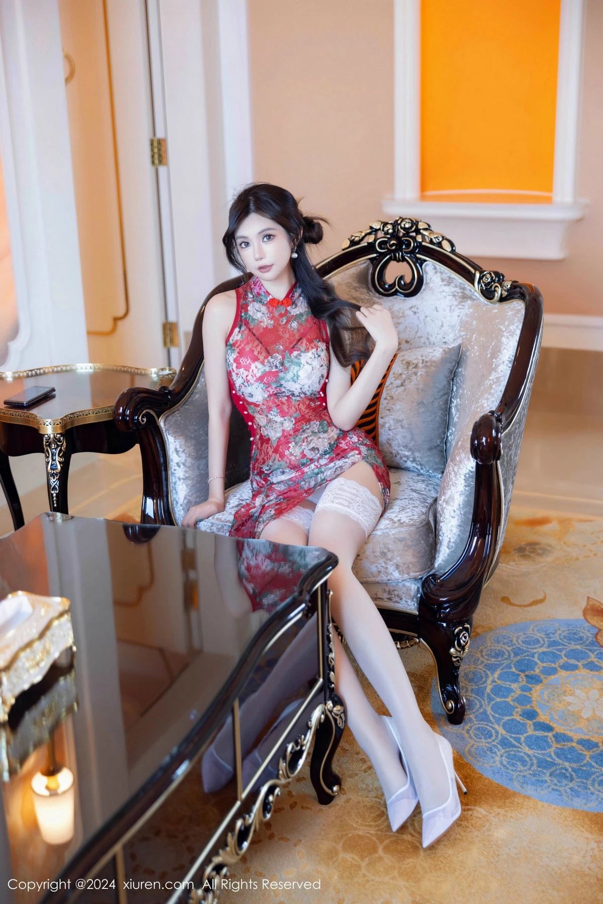 秀人集.com_[XiuRen秀人网]No.9529_女神绮里嘉ula性感红色旗袍露白色内衣配白丝袜秀曼妙身姿诱惑写真80P