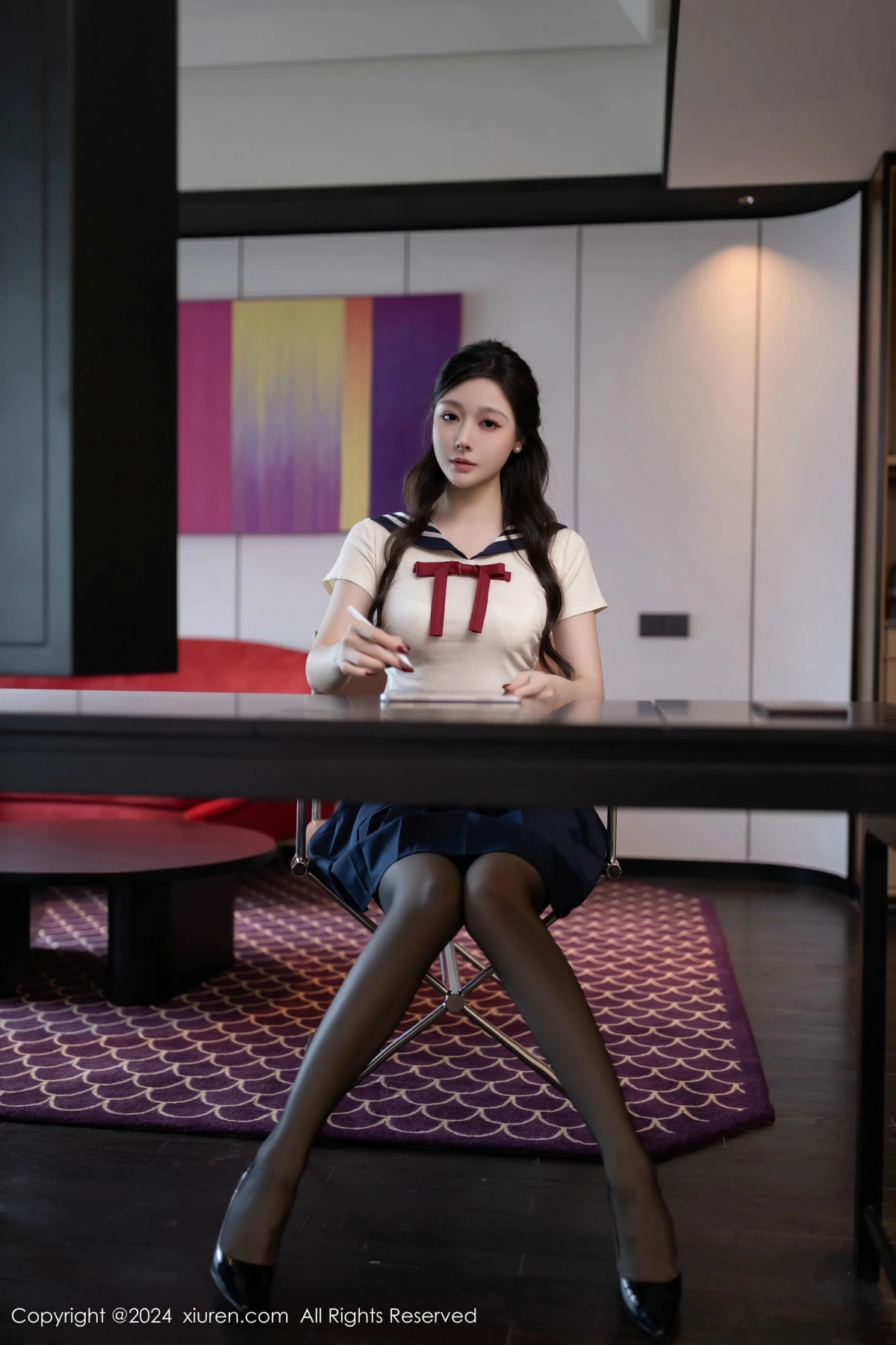 秀人集.com_[XiuRen秀人网]No.9530_模特小逗逗性感JK制服露白色内衣配超薄黑丝秀曼妙身姿诱惑写真80P