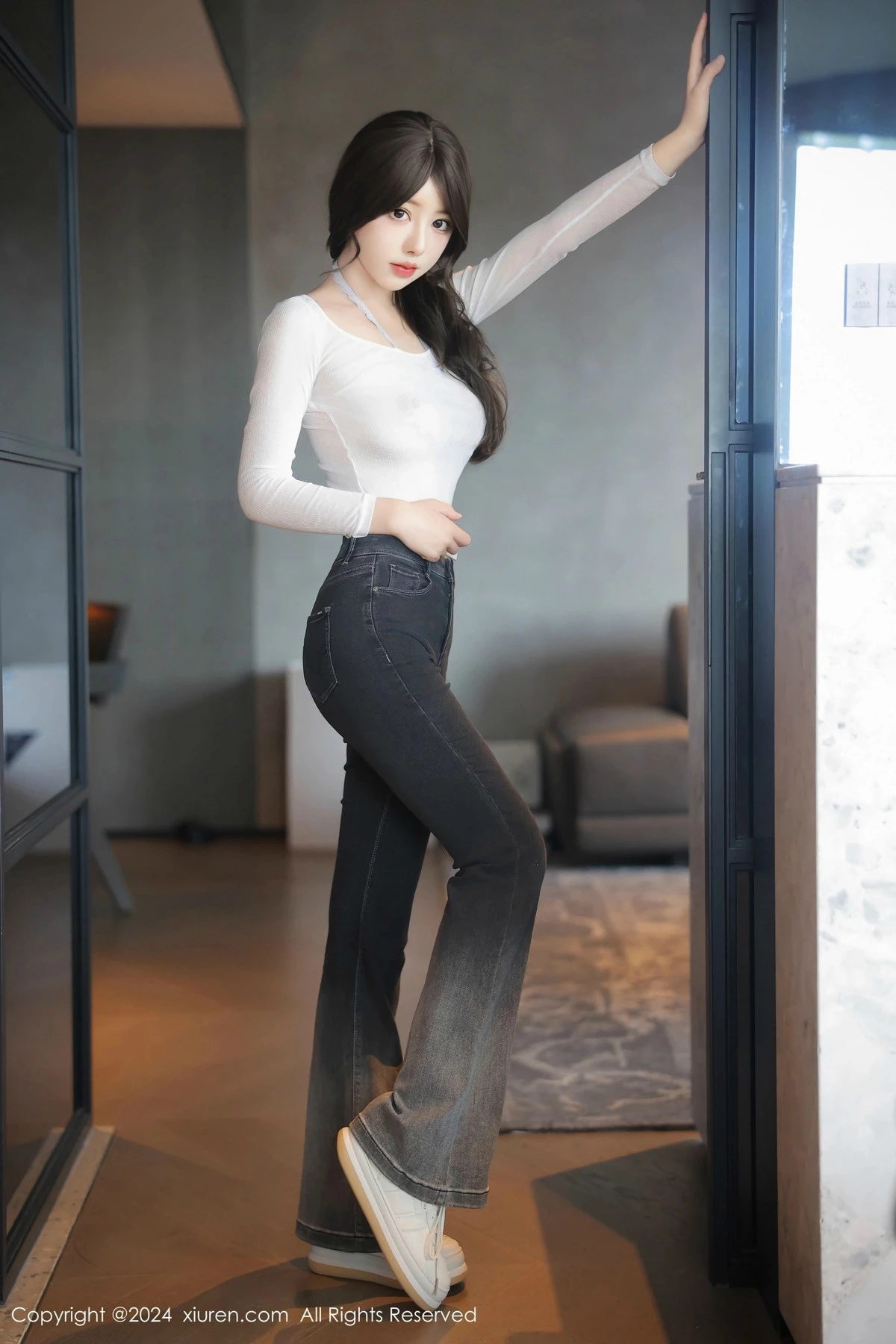 秀人集.com_[XiuRen秀人网]No.9524_模特桃妖夭性感白T配牛仔裤露白色情趣内衣秀惹火身材诱惑写真89P