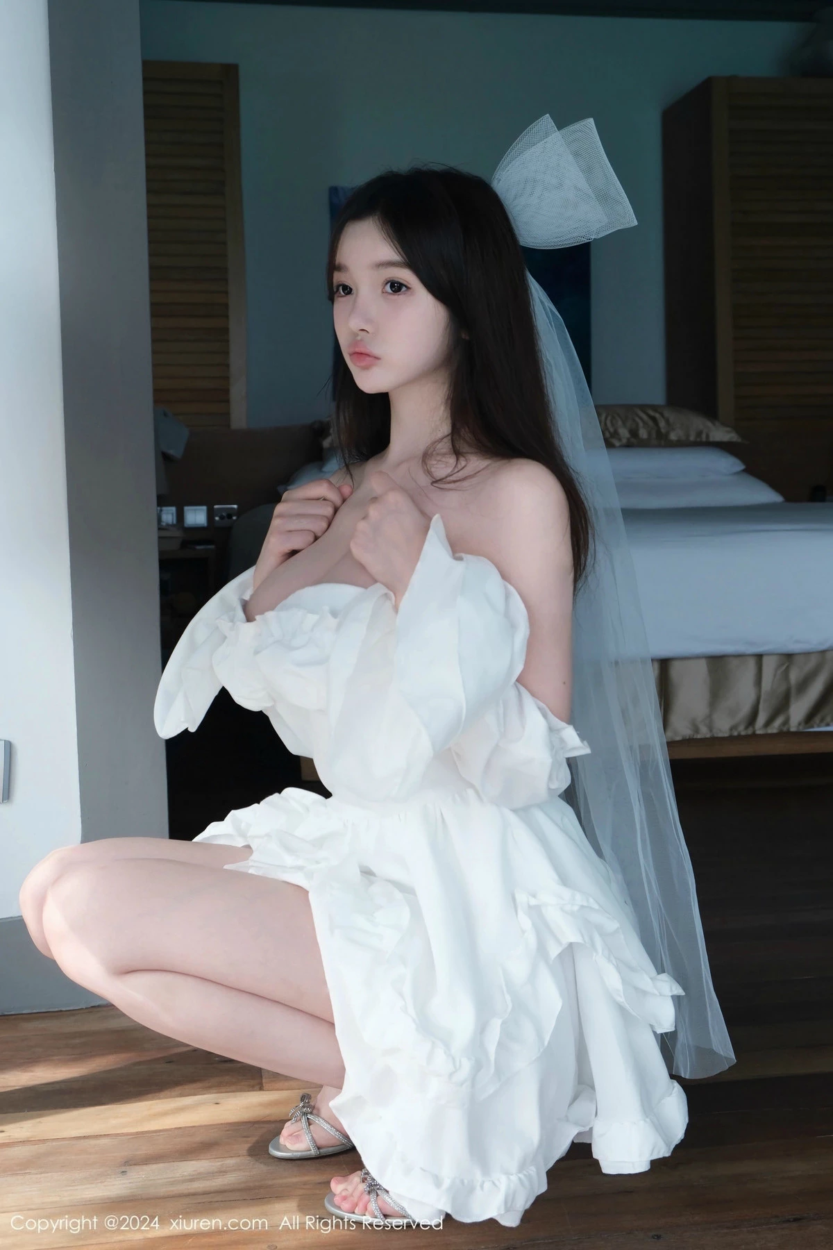 秀人集.com_[XiuRen秀人网]No.9535_模特糯美子MINIbabe性感白色婚纱配情趣内衣秀惹火身材诱惑写真59P