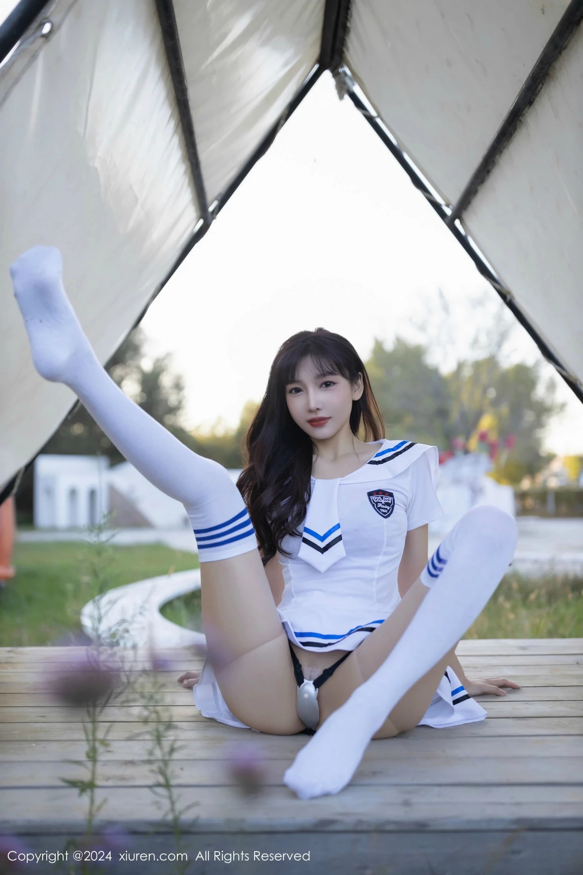 秀人集.com_[XiuRen秀人网]No.9554_模特陆萱萱学生套装露黑色蕾丝内衣配开档肉丝秀完美身材诱惑写真80P