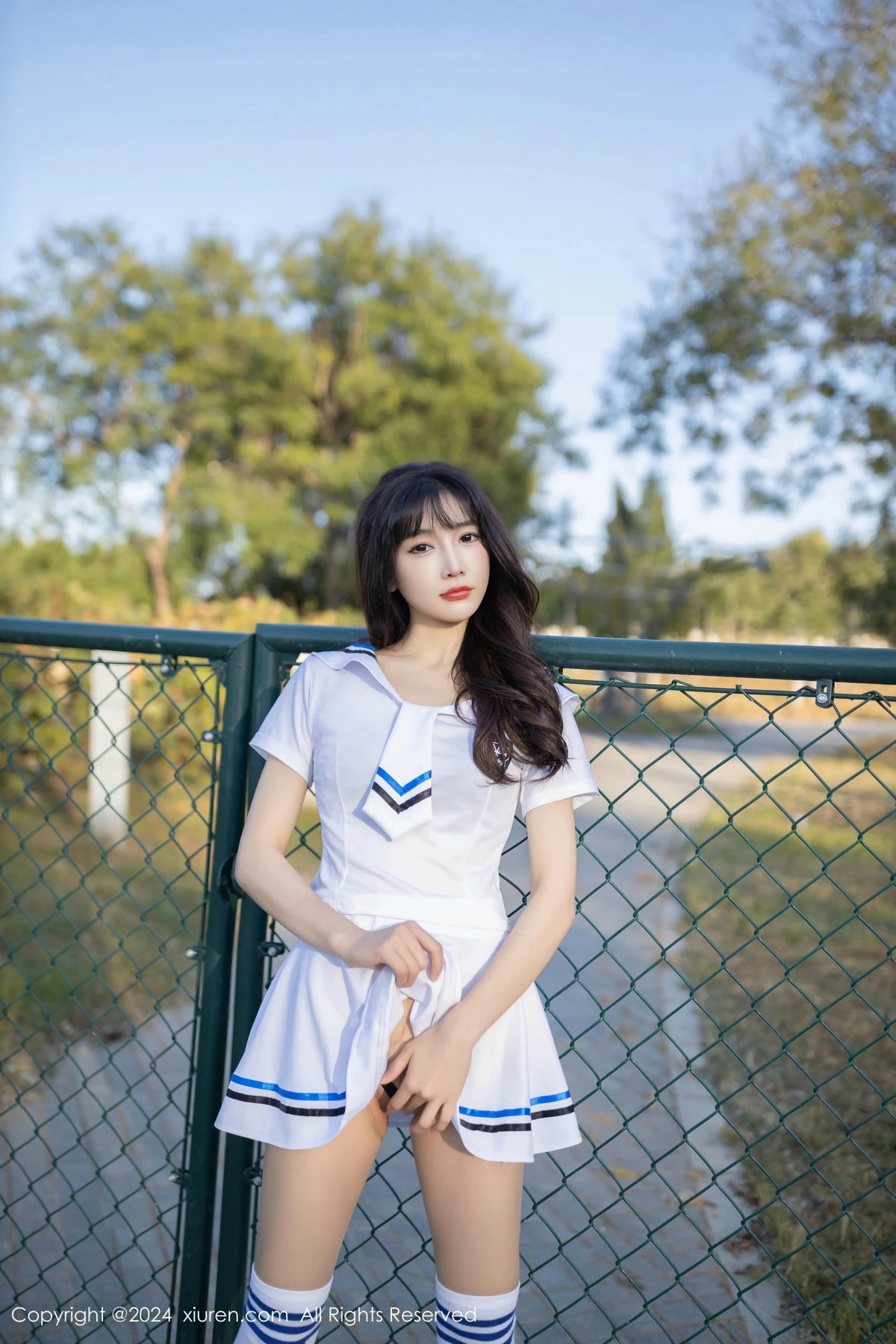 秀人集.com_[XiuRen秀人网]No.9554_模特陆萱萱学生套装露黑色蕾丝内衣配开档肉丝秀完美身材诱惑写真80P