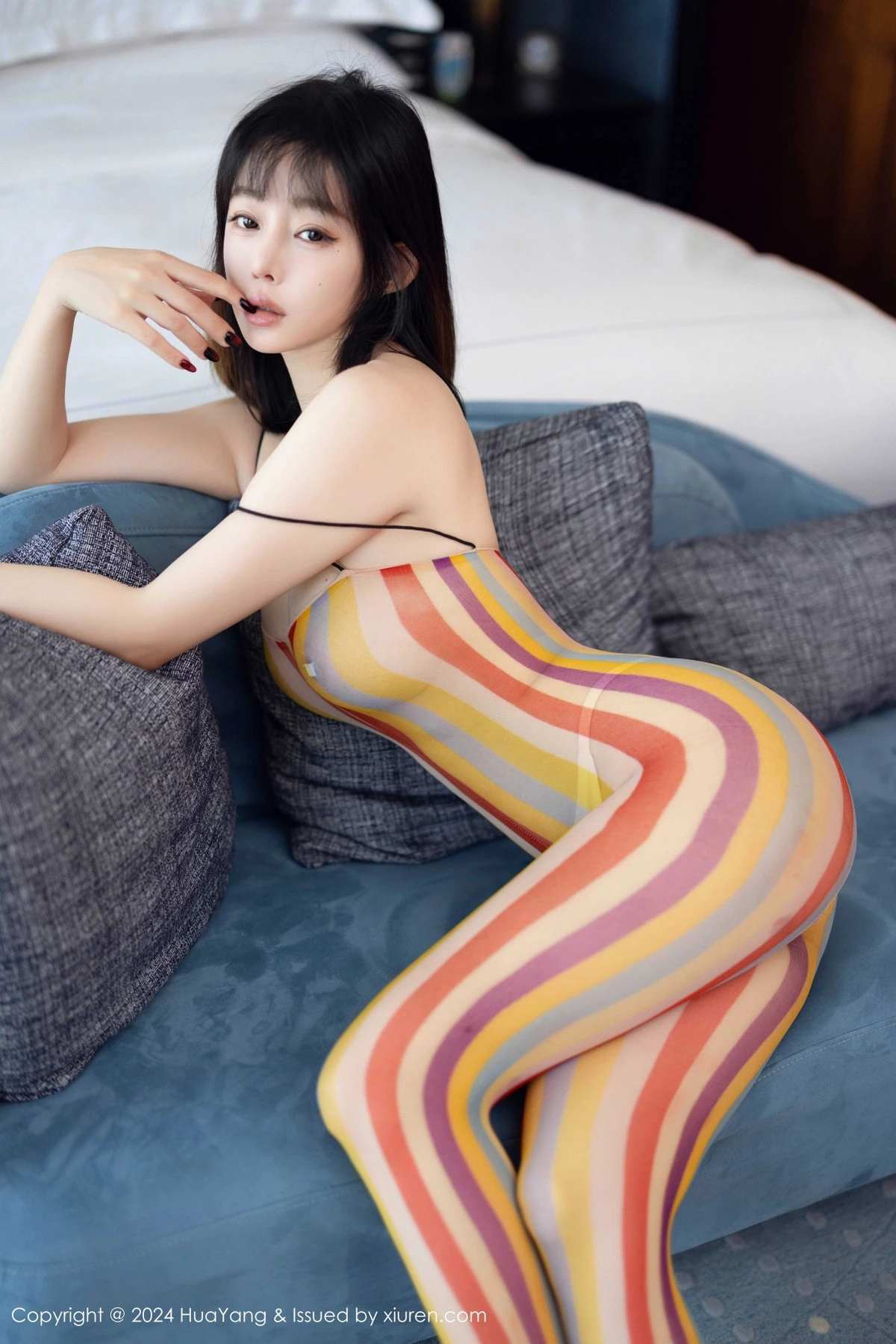 秀人集.com_[HuaYang花漾]Vol.622_女神王雨纯私房性感花色轻透连体衣秀完美身材浑圆翘臀诱惑写真89P