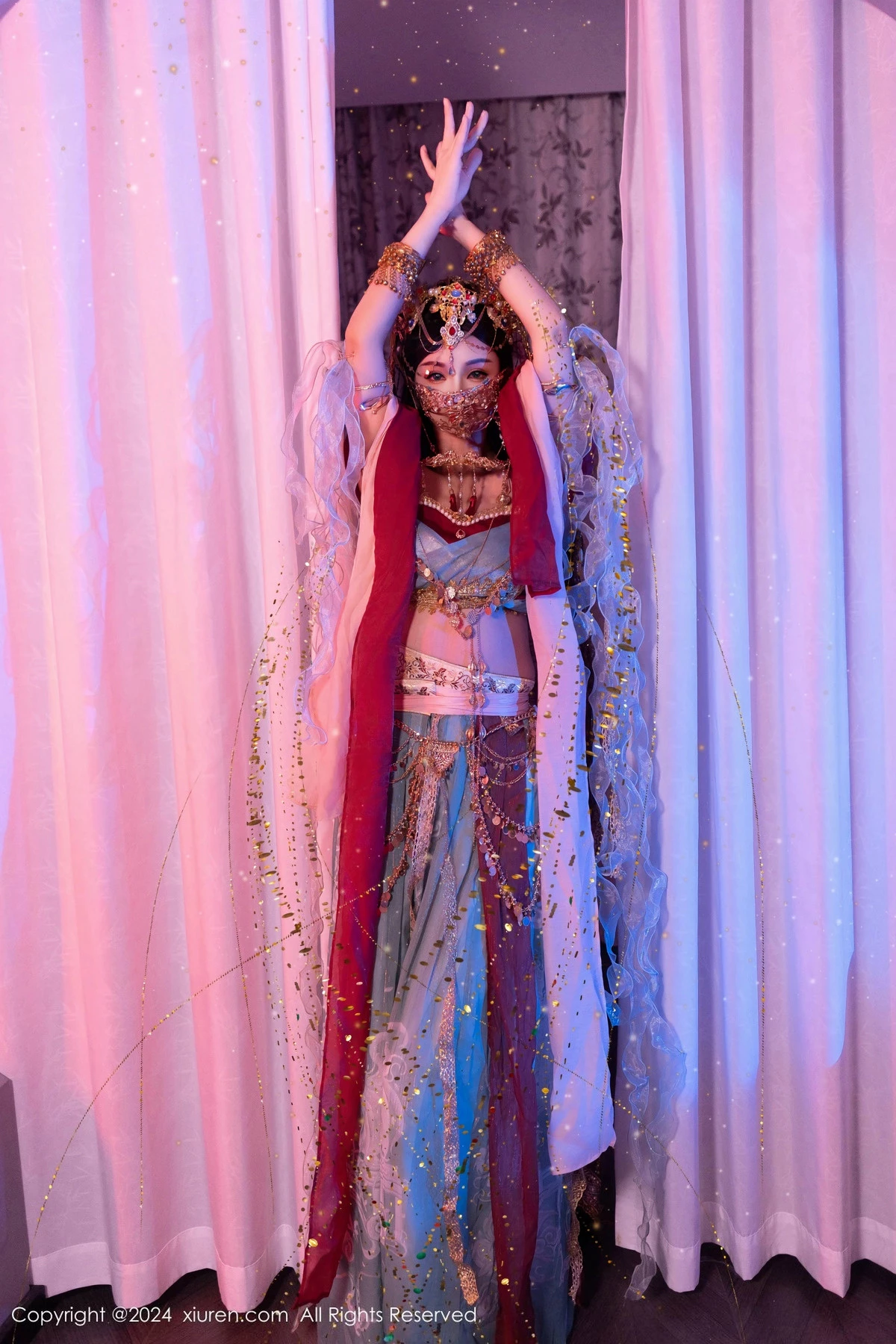 秀人集.com_[XiuRen秀人网]No.9585_新人模特不吃冰淇淋异域风情女郎性感情趣服饰秀火辣身材诱惑写真85P