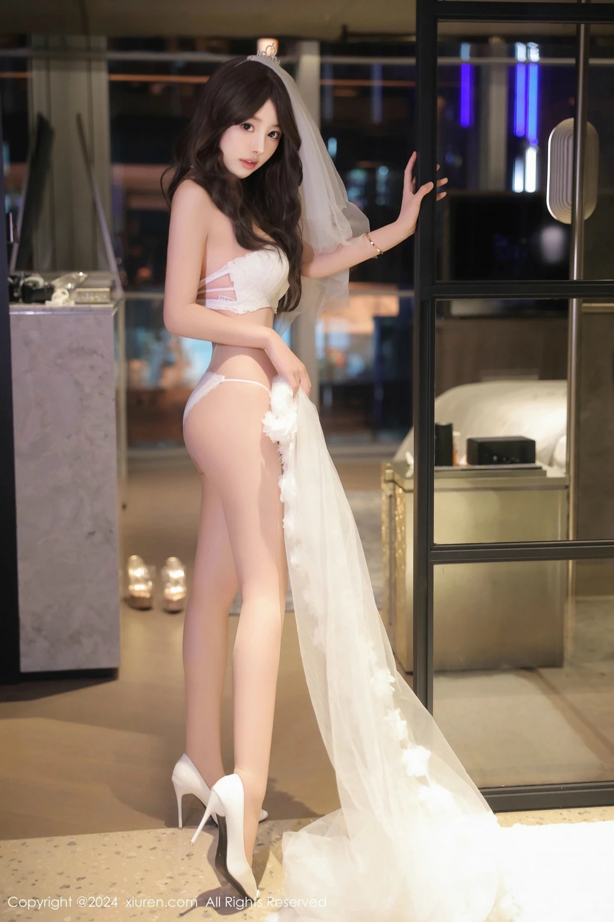 秀人集.com_[XiuRen秀人网]No.9601_模特桃妖夭性感白色婚纱露白色内衣配超薄肉丝秀曼妙身姿诱惑写真77P