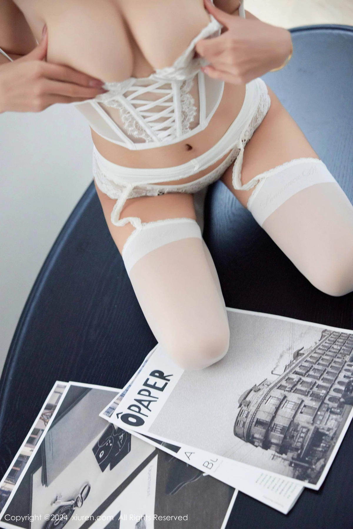 秀人集.com_[XiuRen秀人网]No.9498_模特Lingyu69性感法式白色蕾丝内衣配白丝袜秀曼妙身姿诱惑写真67P