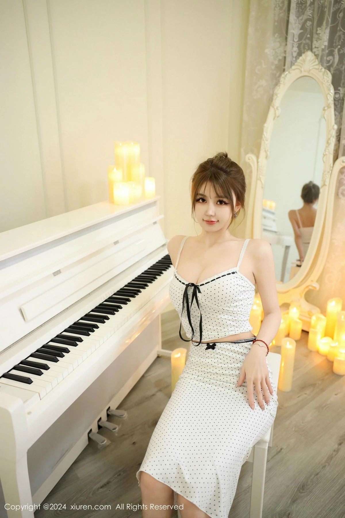 秀人集.com_[XiuRen秀人网]No.9502_模特Zoe柚柚钢琴房场景性感白色情趣内衣秀凹凸身材惹火诱惑写真57P