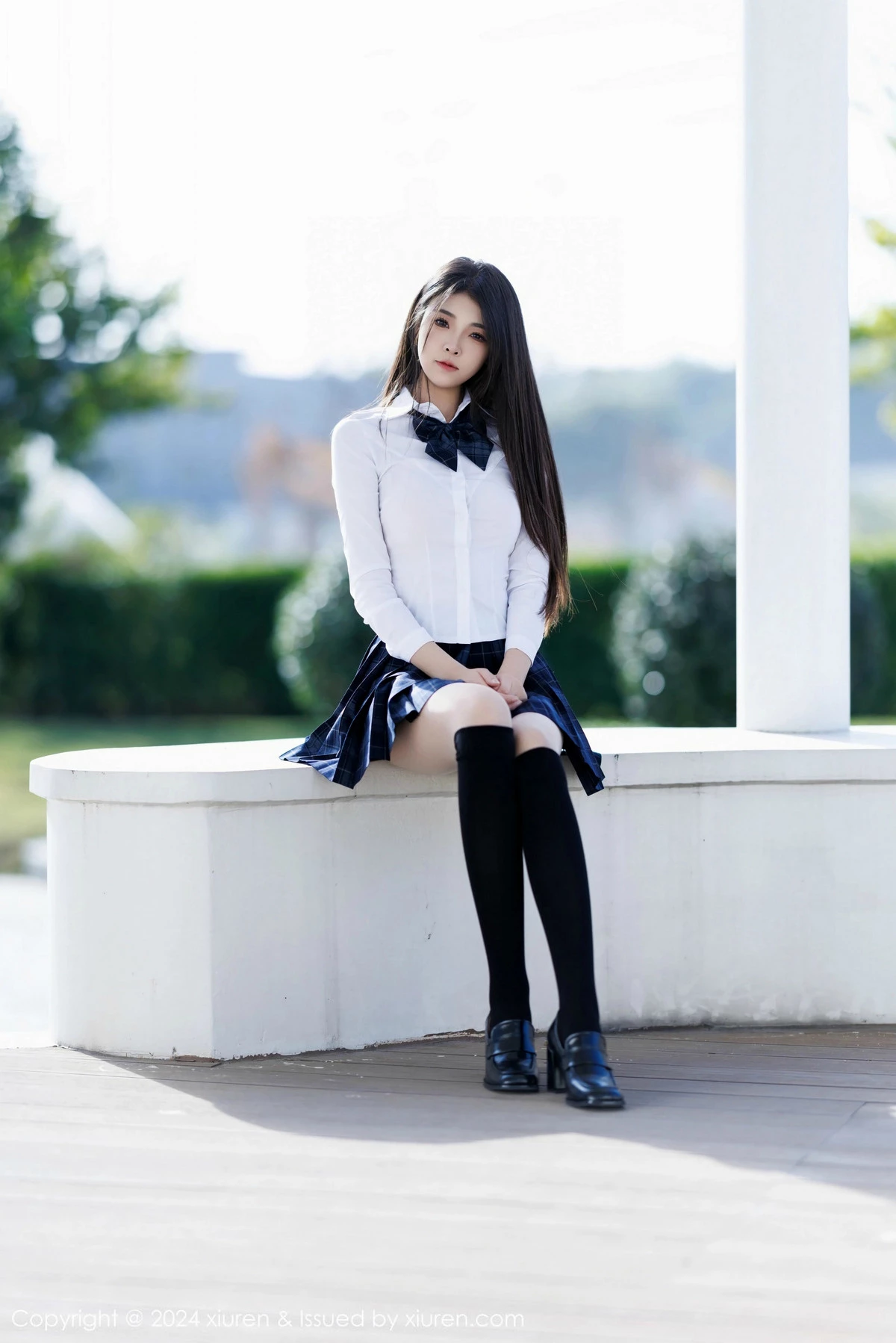 秀人集.com_[XiuRen秀人网]No.9682_模特初梦瑶性感白T露粉红色内衣配超薄肉丝秀完美身材诱惑写真91P