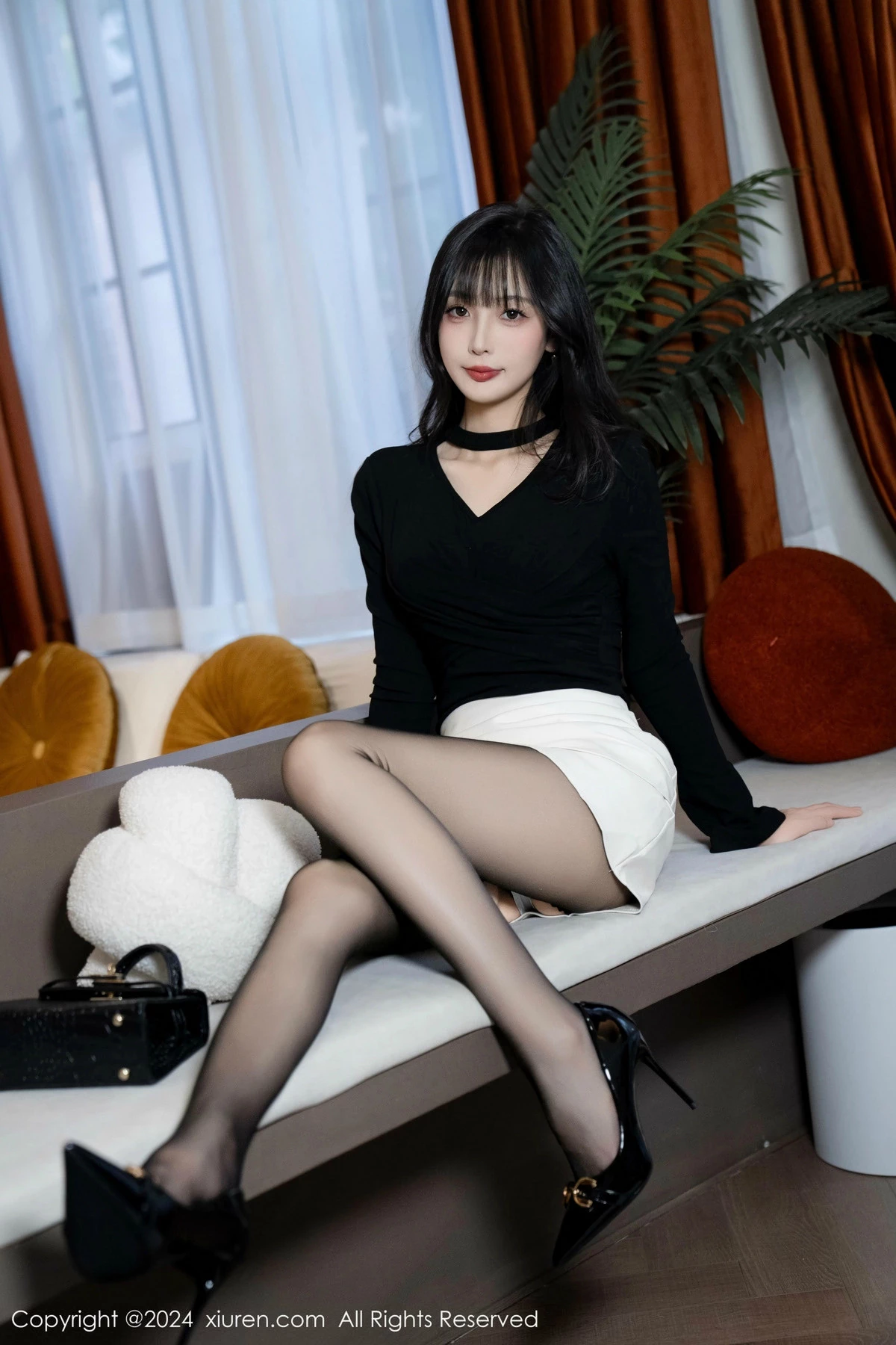 秀人集.com_[XiuRen秀人网]No.9691_模特林星阑性感墨绿色内衣配超薄黑丝秀曼妙身姿迷人诱惑写真100P