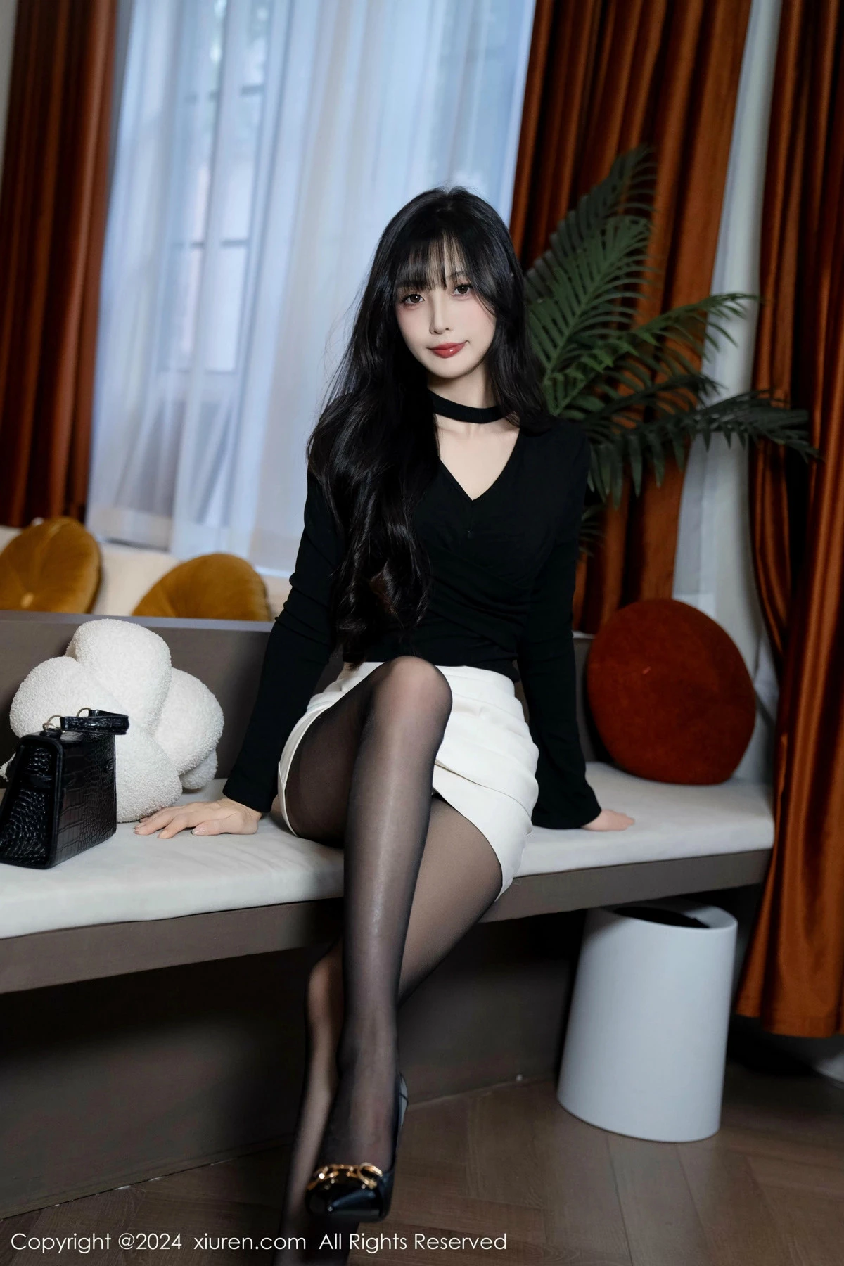 秀人集.com_[XiuRen秀人网]No.9691_模特林星阑性感墨绿色内衣配超薄黑丝秀曼妙身姿迷人诱惑写真100P