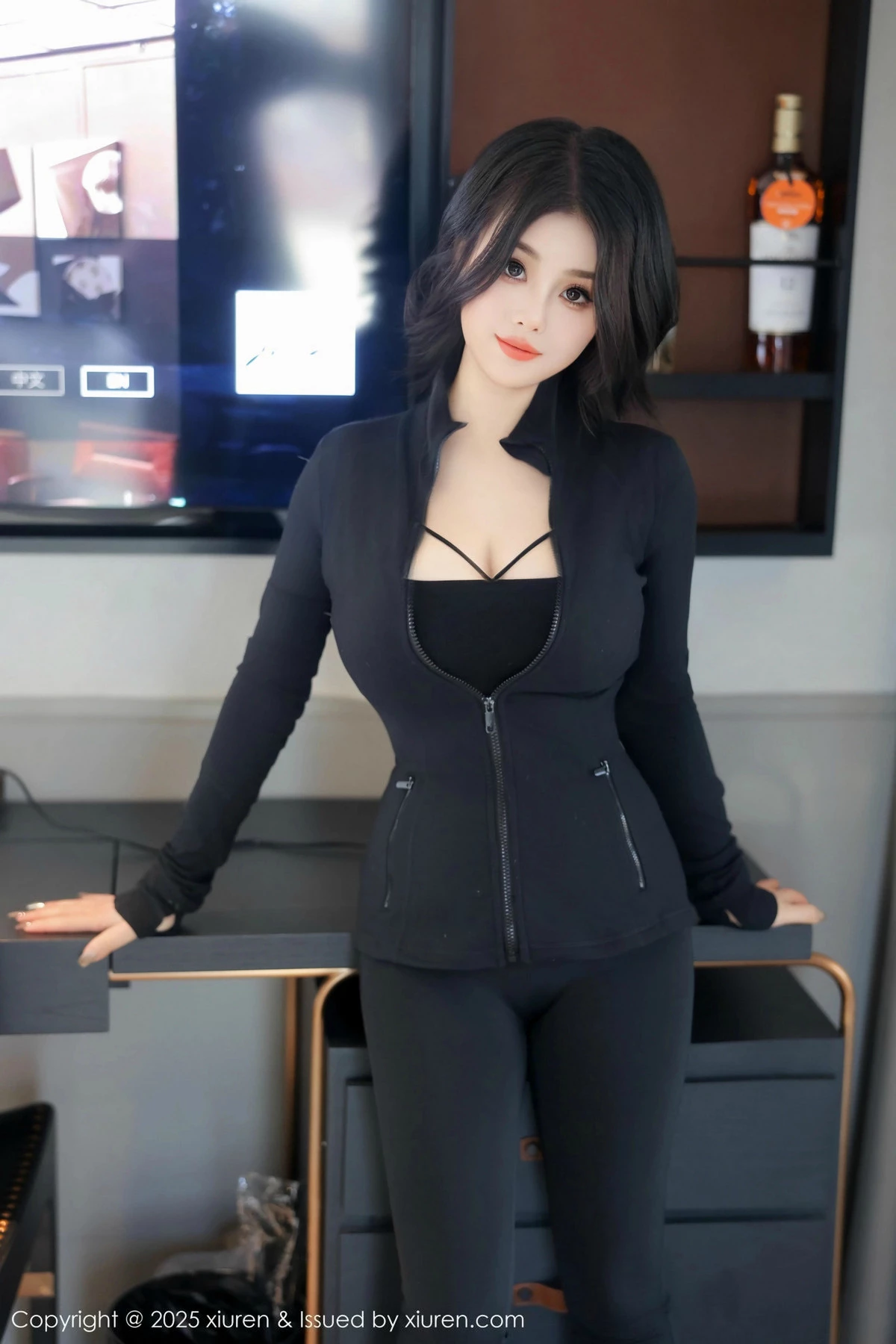 秀人集.com_[XiuRen秀人网]No.9694_新人模特Monica性感简约黑色服饰露黑色内衣秀曼妙身姿诱惑写真79P