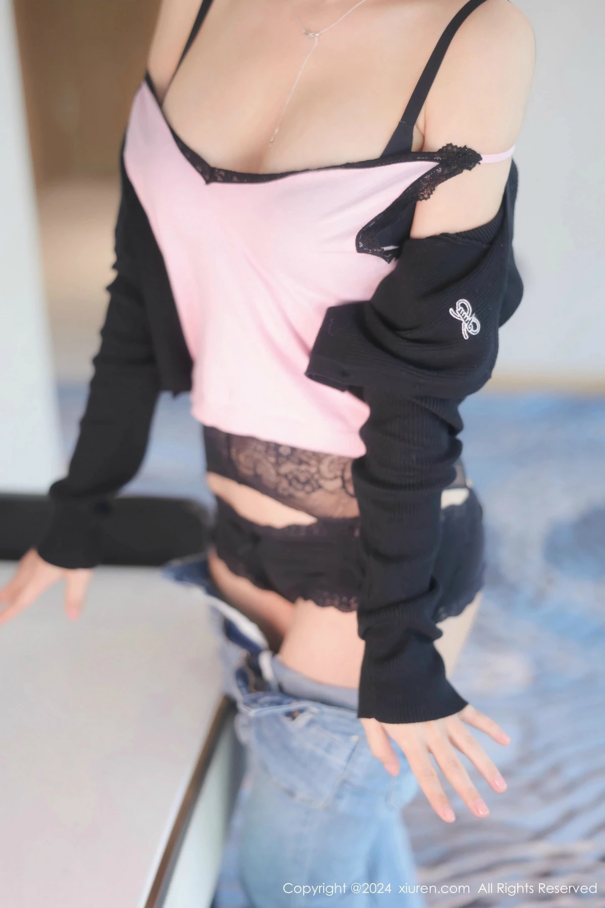 秀人集.com_[XiuRen秀人网]No.9620_新人模特黎苏苏私房性感黑色内衣配黑丝吊袜秀曼妙身姿诱惑写真80P