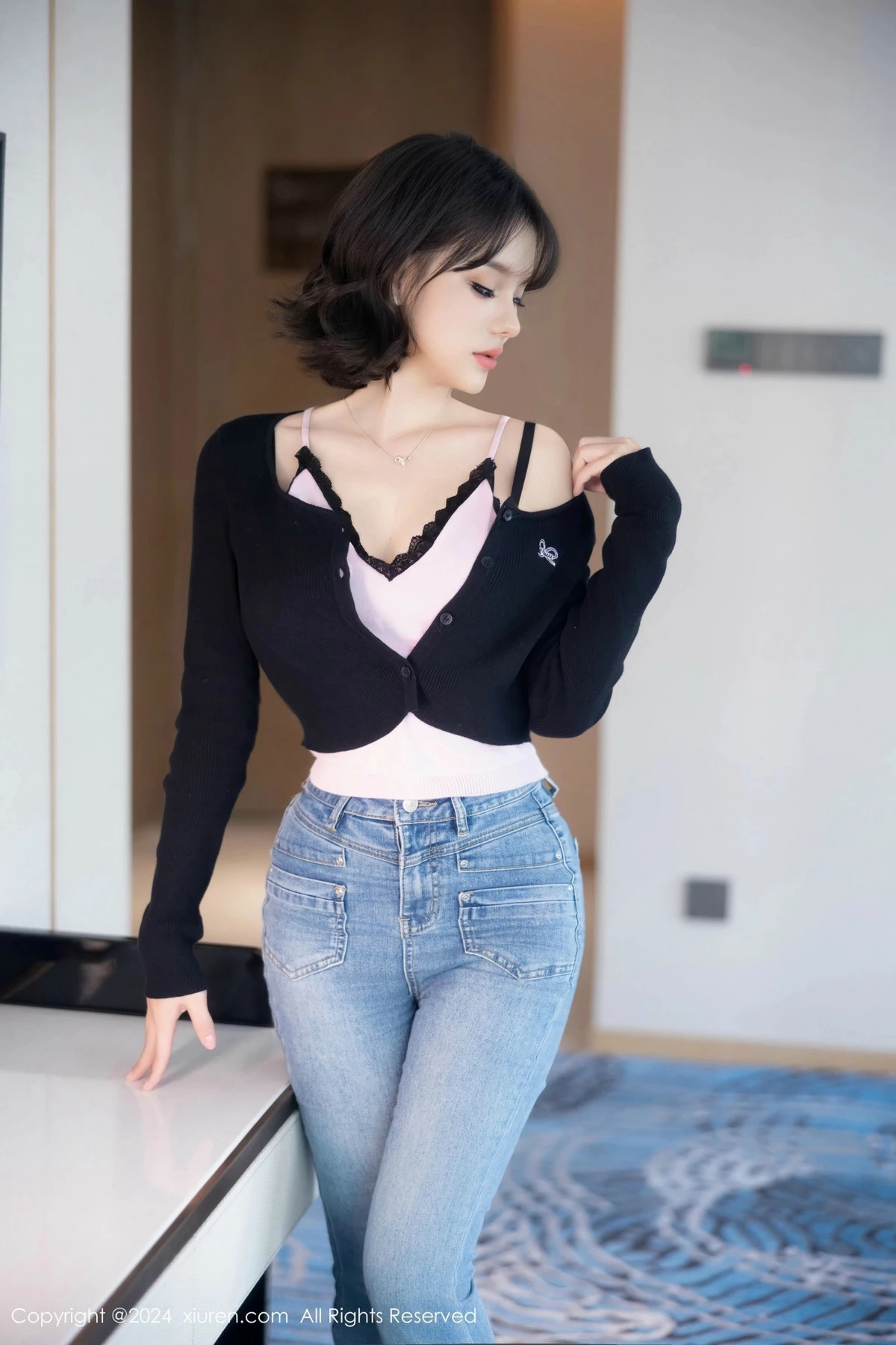 秀人集.com_[XiuRen秀人网]No.9620_新人模特黎苏苏私房性感黑色内衣配黑丝吊袜秀曼妙身姿诱惑写真80P