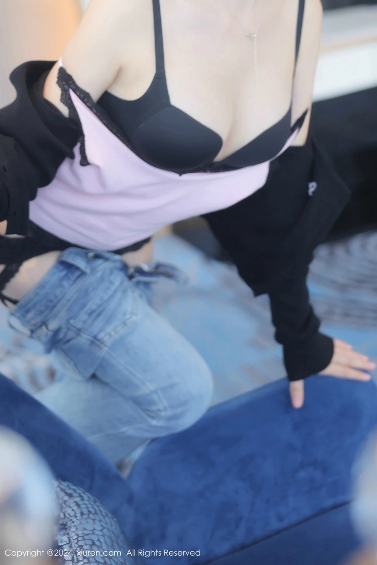 秀人集.com_[XiuRen秀人网]No.9620_新人模特黎苏苏私房性感黑色内衣配黑丝吊袜秀曼妙身姿诱惑写真80P